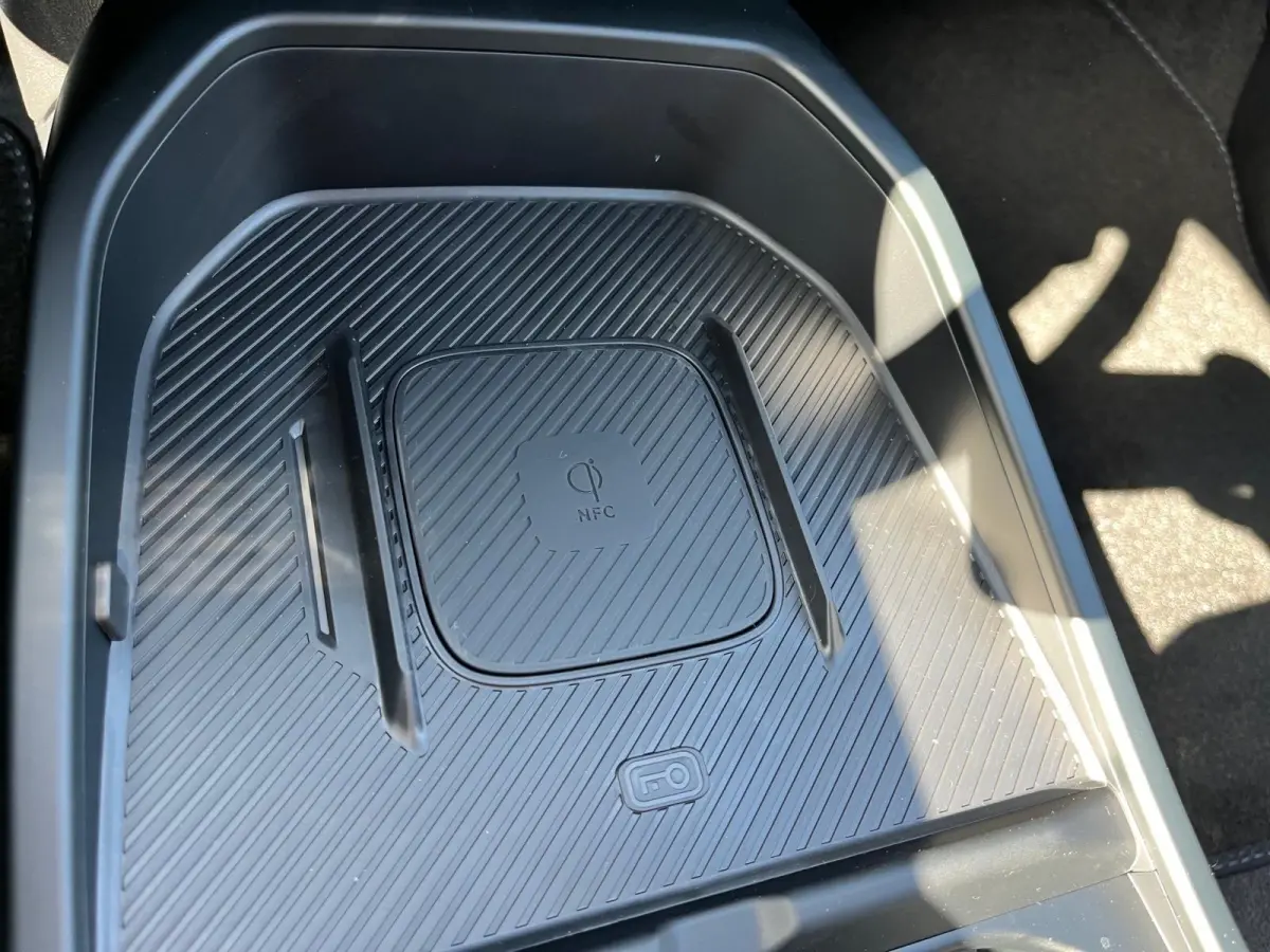 GT-PlusLine 81.4 kWh | Schuif/kanteldak | Lederen bekleding | 360 Graden camera | Head up display | Elektrische achterklep | Elektrische stoel verstelling met geheugen | Stoel verwarming + v