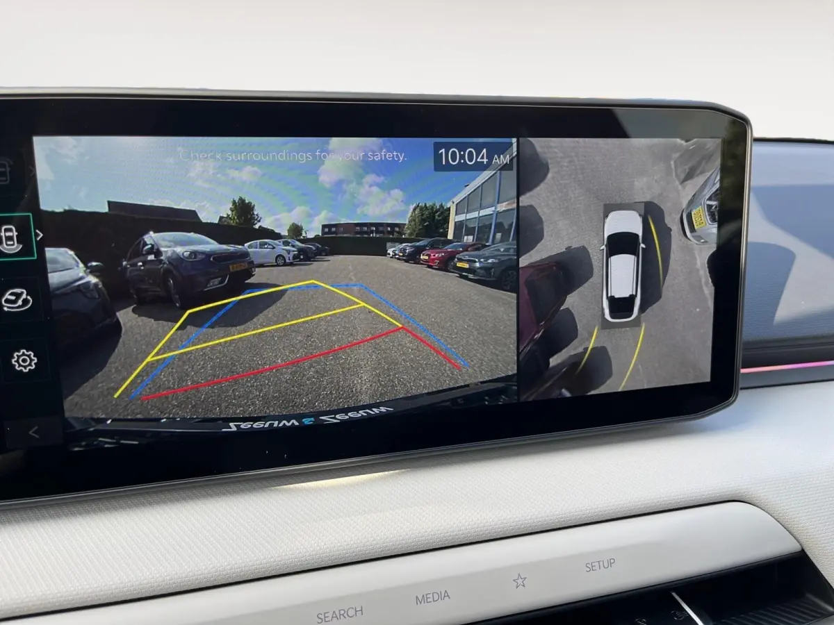 GT-PlusLine 81.4 kWh | Schuif/kanteldak | Lederen bekleding | 360 Graden camera | Head up display | Elektrische achterklep | Elektrische stoel verstelling met geheugen | Stoel verwarming + v