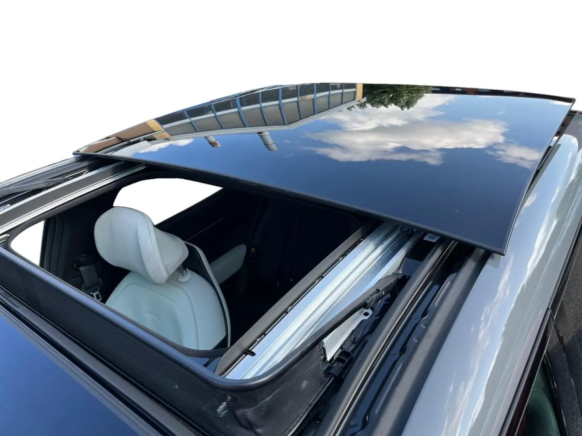 GT-PlusLine 81.4 kWh | Schuif/kanteldak | Lederen bekleding | 360 Graden camera | Head up display | Elektrische achterklep | Elektrische stoel verstelling met geheugen | Stoel verwarming + v