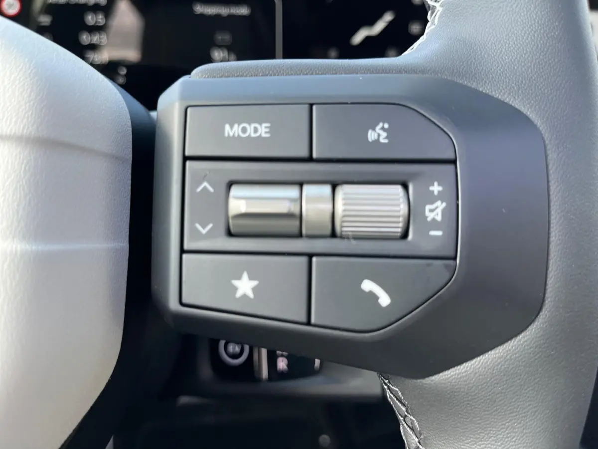 GT-PlusLine 81.4 kWh | Schuif/kanteldak | Lederen bekleding | 360 Graden camera | Head up display | Elektrische achterklep | Elektrische stoel verstelling met geheugen | Stoel verwarming + v
