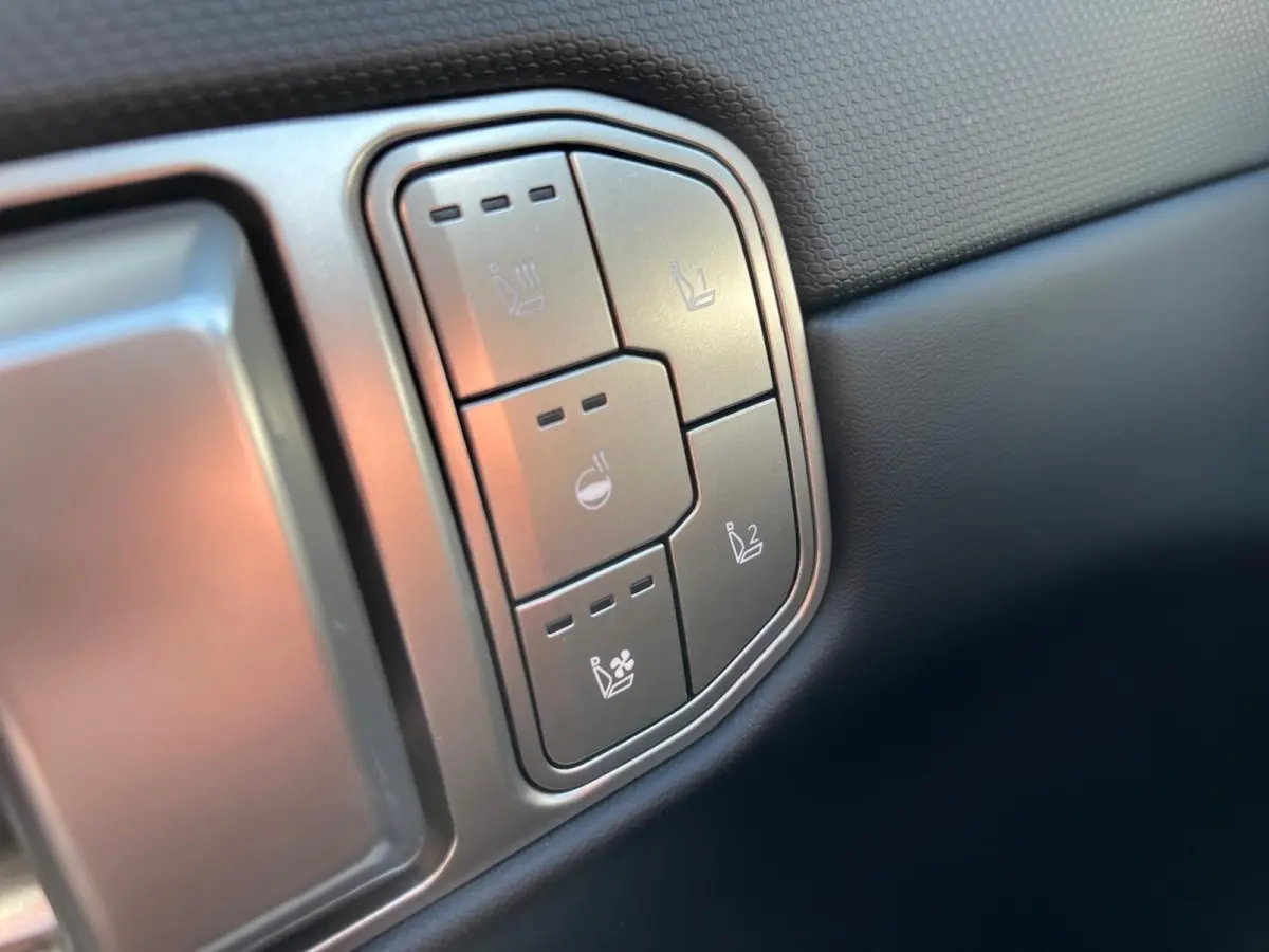 GT-PlusLine 81.4 kWh | Schuif/kanteldak | Lederen bekleding | 360 Graden camera | Head up display | Elektrische achterklep | Elektrische stoel verstelling met geheugen | Stoel verwarming + v