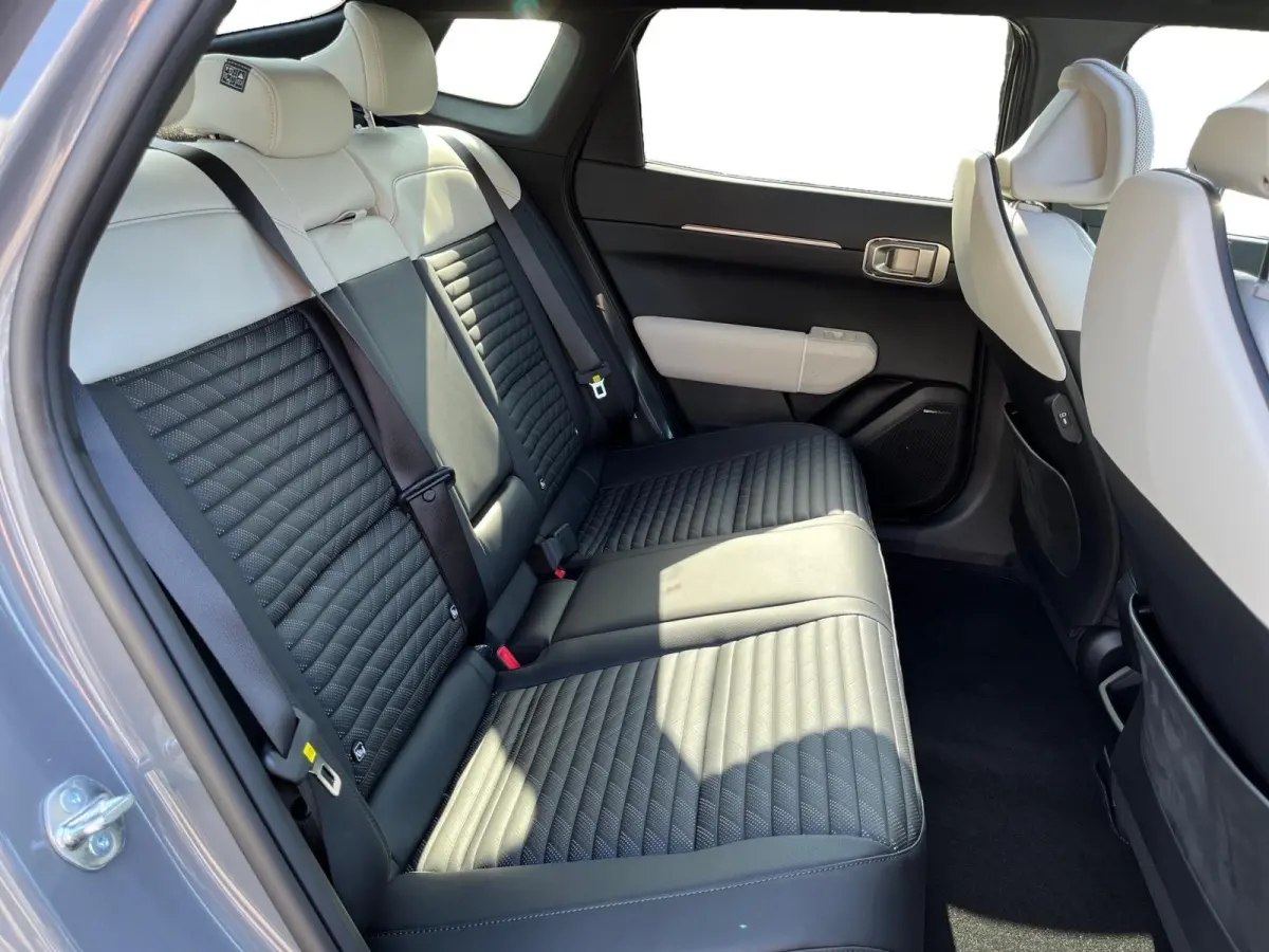 GT-PlusLine 81.4 kWh | Schuif/kanteldak | Lederen bekleding | 360 Graden camera | Head up display | Elektrische achterklep | Elektrische stoel verstelling met geheugen | Stoel verwarming + v