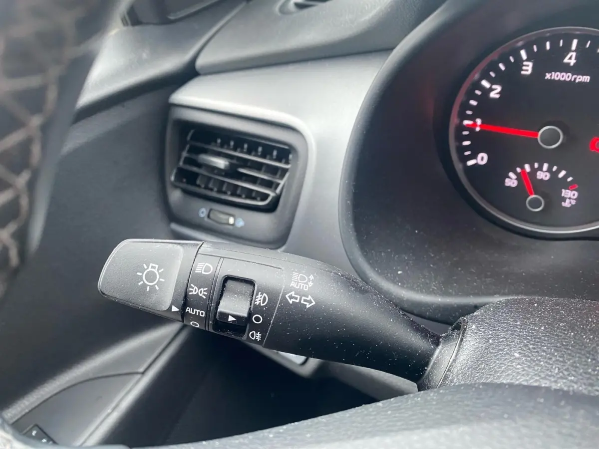 1.0 T-GDi MHEV DynamicLine | Appel Carplay/Android Auto | Trekhaak | Parkeer camera achter | Cruise control