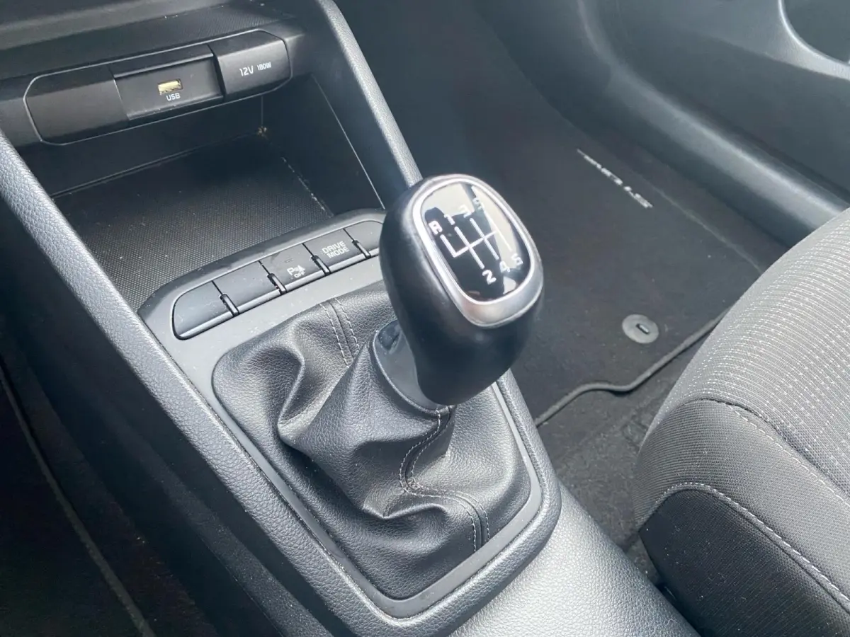 1.0 T-GDi MHEV DynamicLine | Appel Carplay/Android Auto | Trekhaak | Parkeer camera achter | Cruise control