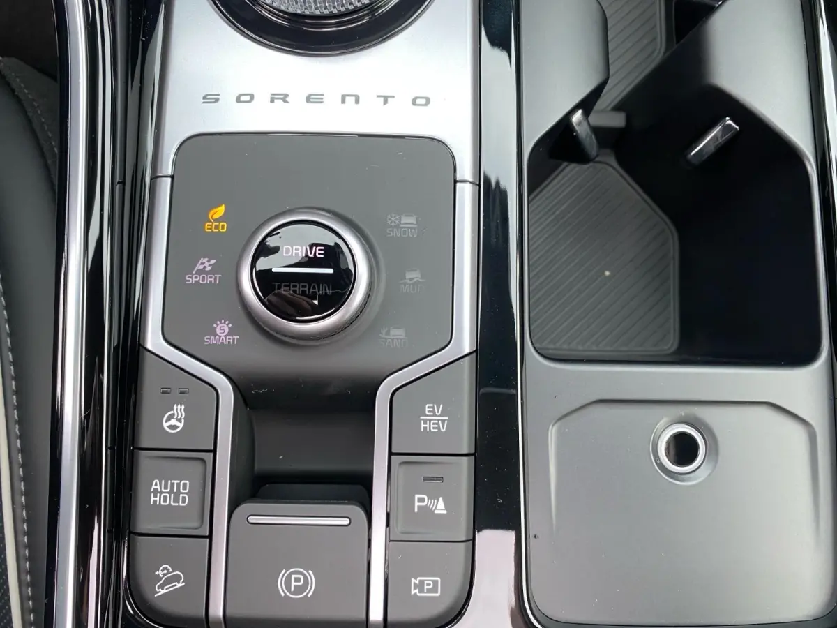 1.6 T-GDi Plug-in Hybrid 4WD ExecutiveLine 7p | Bel voor info | 253 pk | Head-up display | Nu €3000 Inruilpremie!