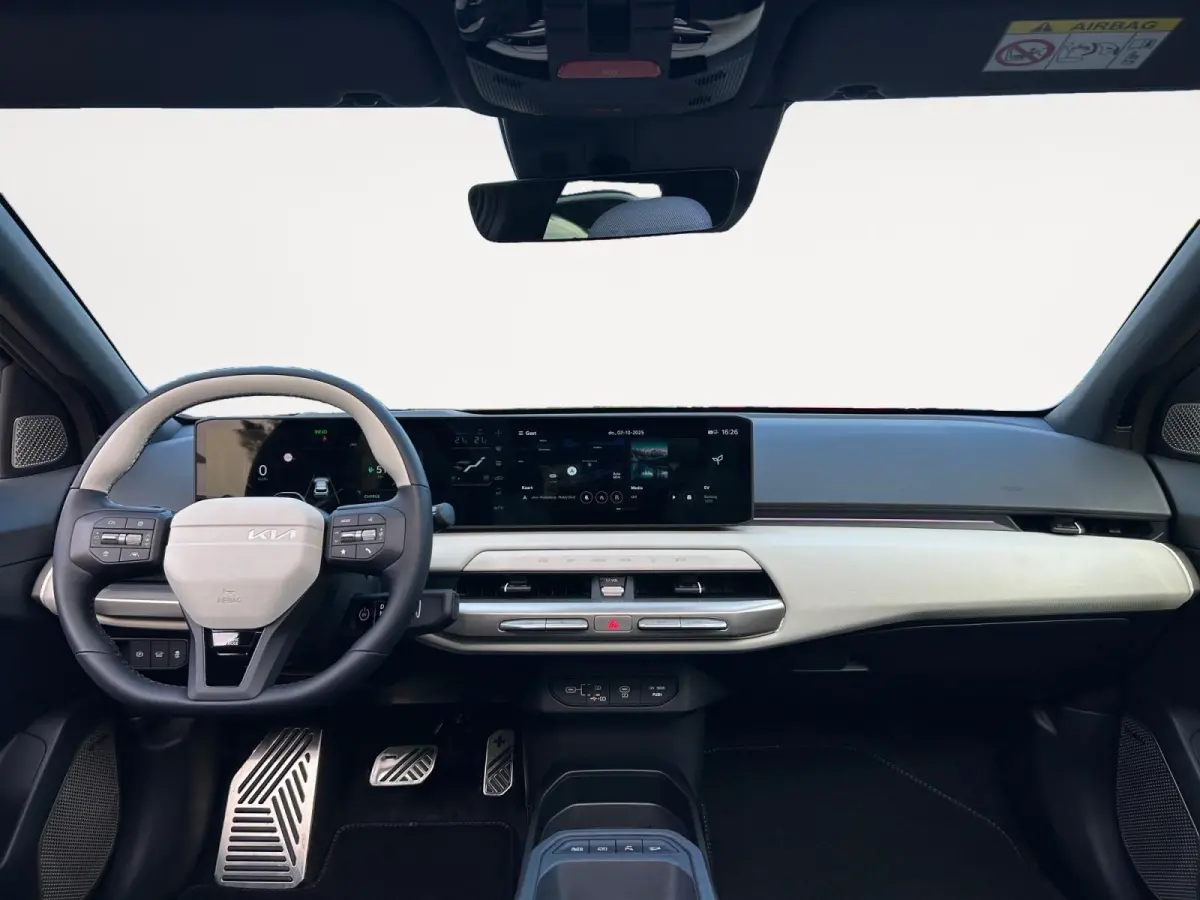 Hatchback GT-PlusLine 81.4 kWh | Schuif/kanteldak | Lederen bekleding | 360 Graden camera | Head up display | Elektrische achterklep | Elektrische stoel verstelling met geheugen | Stoel verw