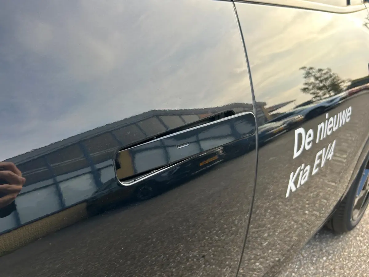 Hatchback GT-PlusLine 81.4 kWh | Schuif/kanteldak | Lederen bekleding | 360 Graden camera | Head up display | Elektrische achterklep | Elektrische stoel verstelling met geheugen | Stoel verw