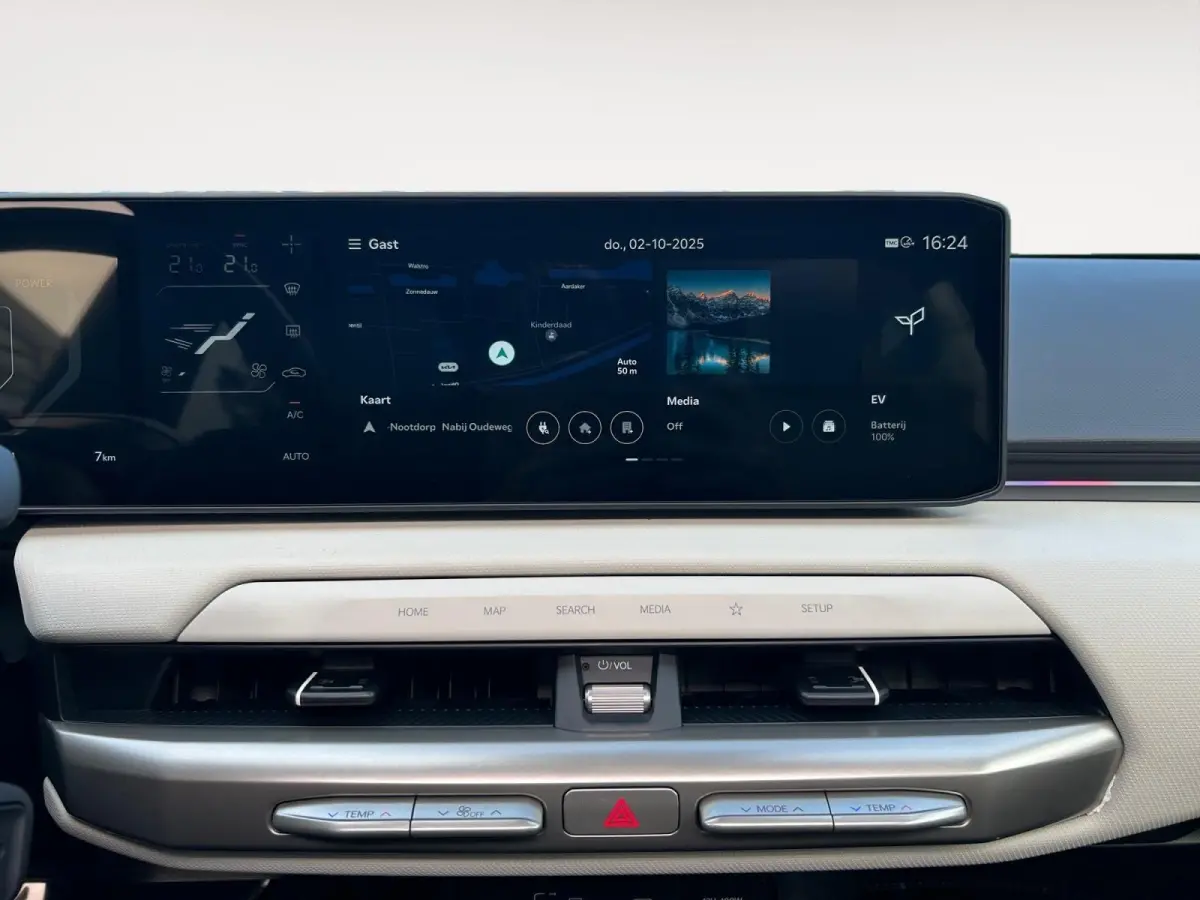 Hatchback GT-PlusLine 81.4 kWh | Schuif/kanteldak | Lederen bekleding | 360 Graden camera | Head up display | Elektrische achterklep | Elektrische stoel verstelling met geheugen | Stoel verw
