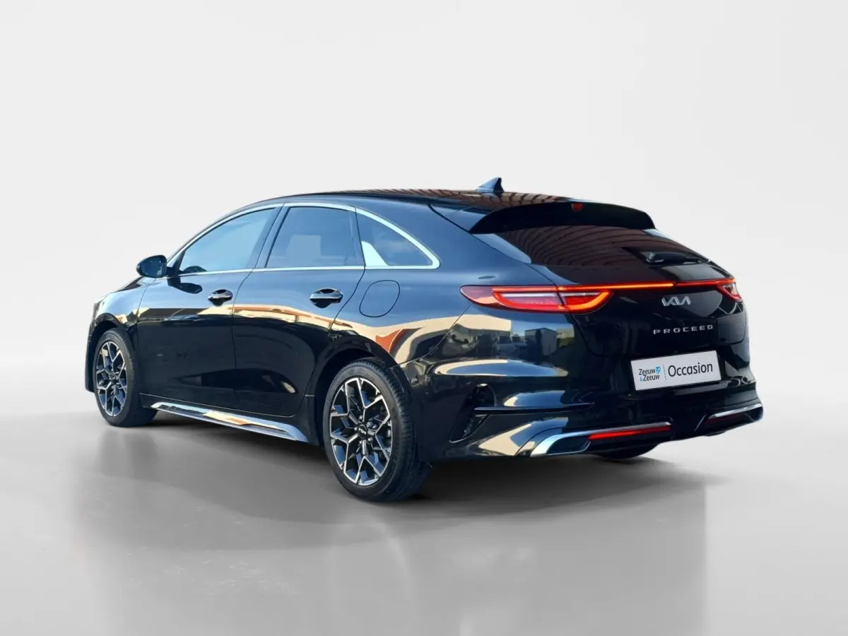 1.5 T-GDi GT-Line | Stoel en stuurverwarming | Navigatie | Elektrische achterklep | Camera | Climate control | Apple Carplay / Android Auto |
