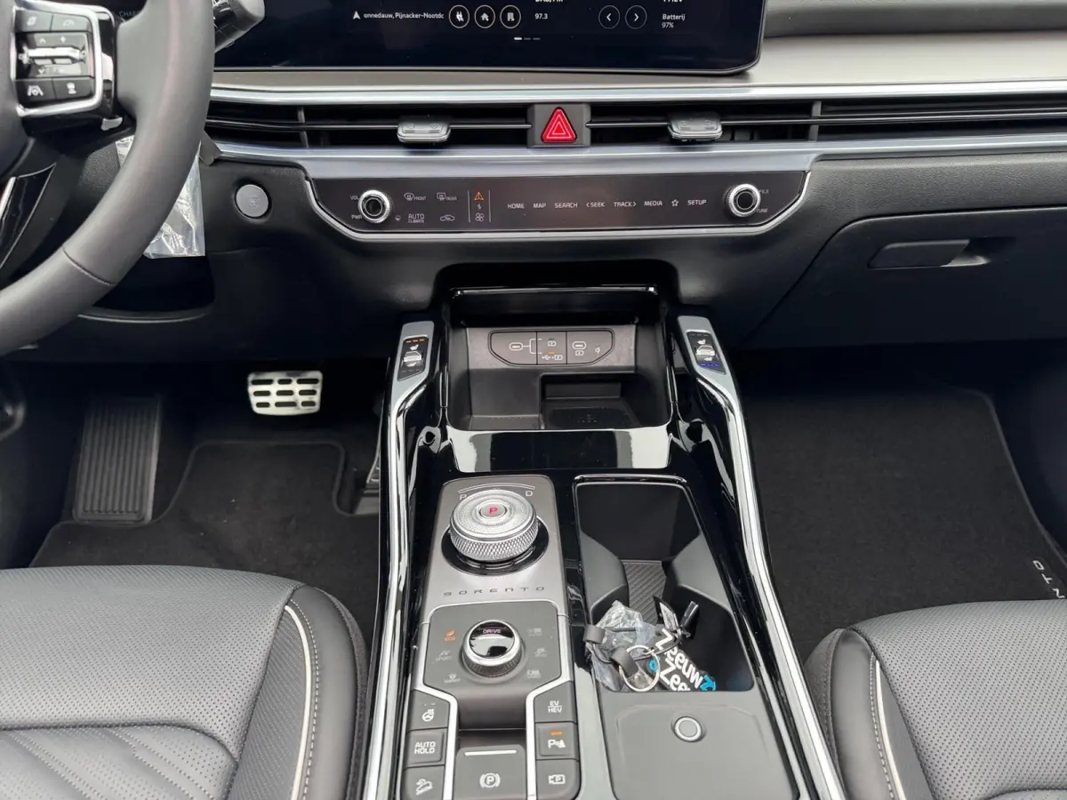 1.6 T-GDi Plug-in Hybrid 4WD ExecutiveLine 7p | Bel voor info | 253 pk | Head-up display | Nu €3000 Inruilpremie!