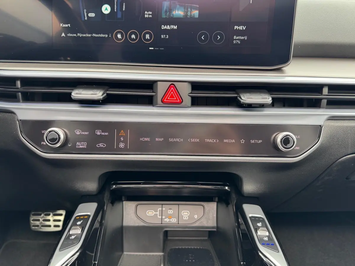 1.6 T-GDi Plug-in Hybrid 4WD ExecutiveLine 7p | Bel voor info | 253 pk | Head-up display | Nu €3000 Inruilpremie!