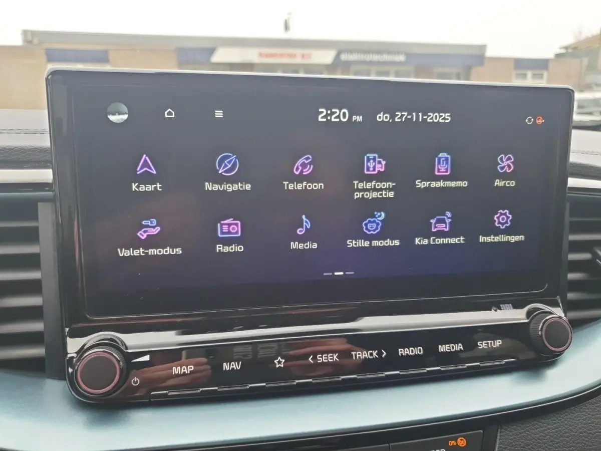 1.0T MHEV Design Edition | Stoel en stuurverwarming | Dodehoek detectie |  Navigate | Camera | Parkeersensoren voor en achter | Elektrische achterklep | JBL sound |