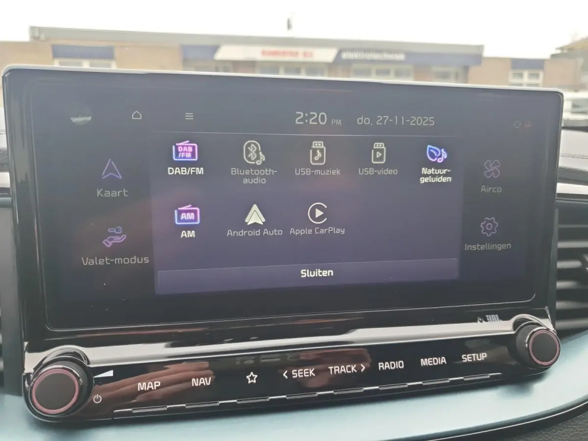 1.0T MHEV Design Edition | Stoel en stuurverwarming | Dodehoek detectie |  Navigate | Camera | Parkeersensoren voor en achter | Elektrische achterklep | JBL sound |