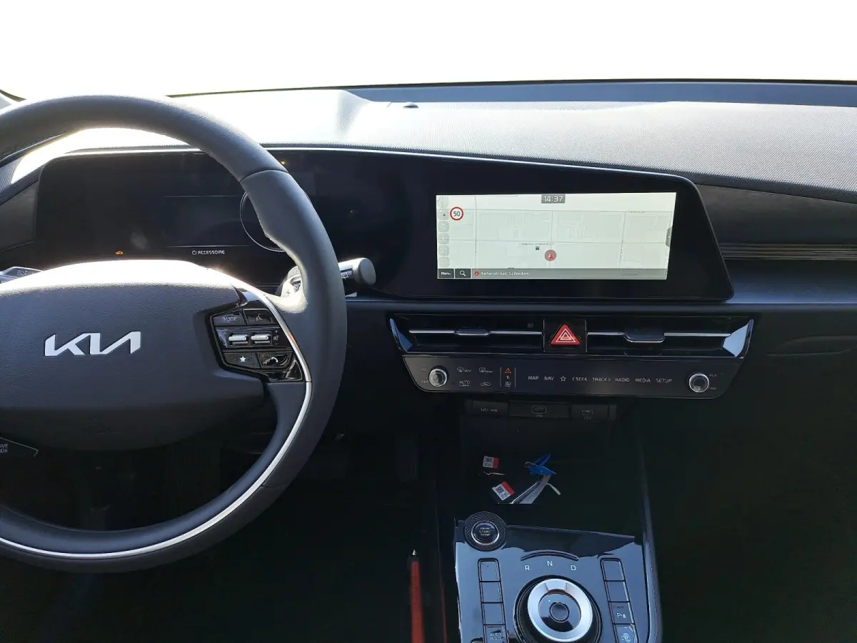 1.6 GDi Hybrid DynamicLine | Enkele kleuren op voorraad bel voor info | NU MET €3.000 inruilpremie en €1000 voorraadvoordeel!