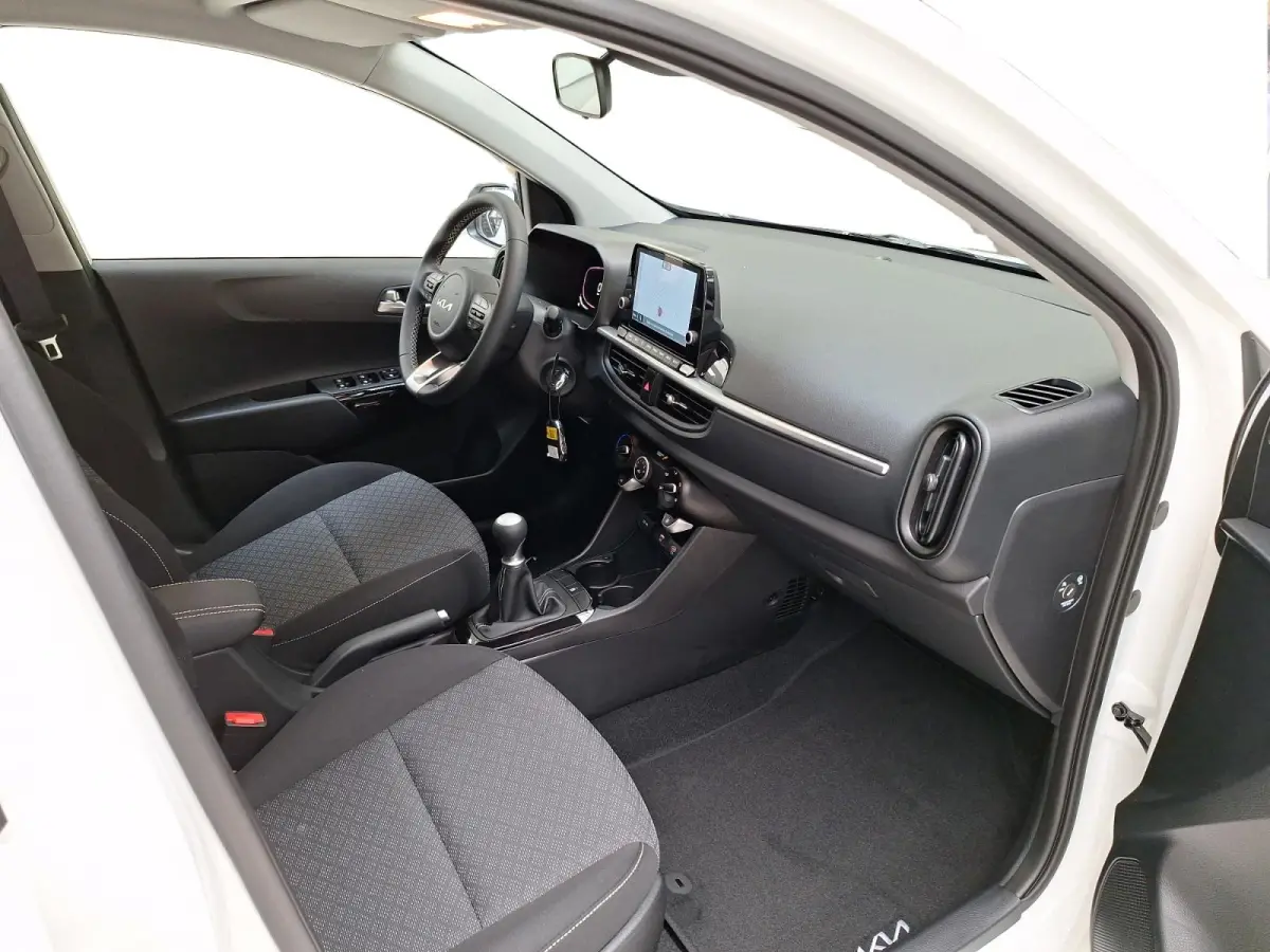 1.0 GDi DynamicLine | Airconditioning | Parkeersensoren achterzijde en achteruitrijcamera | Apple Carplay | NU MET €2.000 inruilpremie!
