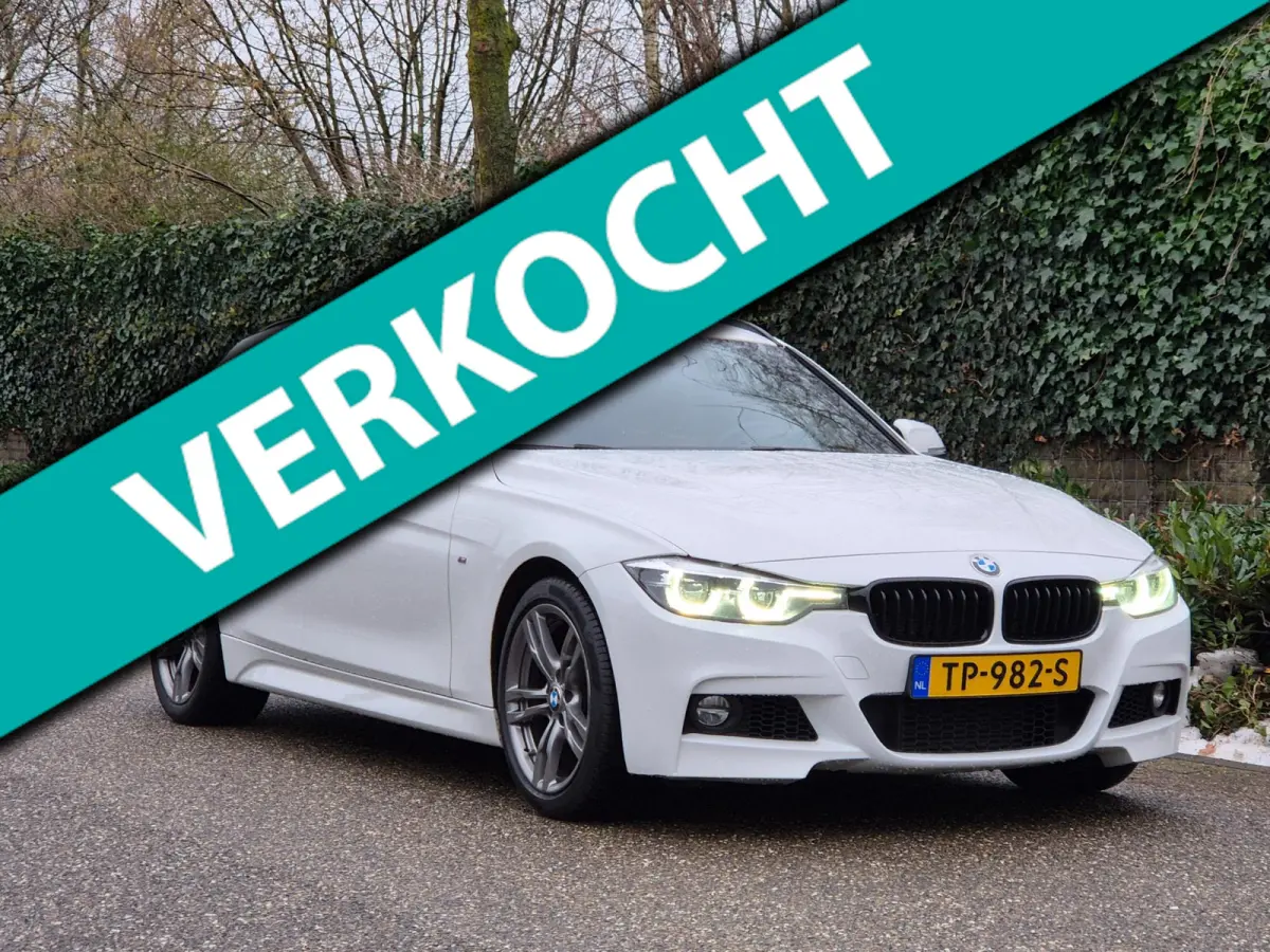 M Sport 330i Uitlaat 6WB Apple CarPlay NBT EVO Sport uitlaat Breedset M velgen M Sport Edition