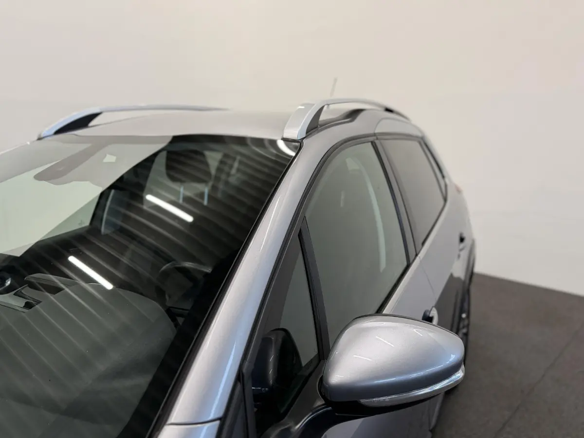1.2 PureTech Allure Automaat Navigatie Parkeersensoren achter Cruise Control Climate Control Half leder Lichtmetalen velgen Getinte ramen