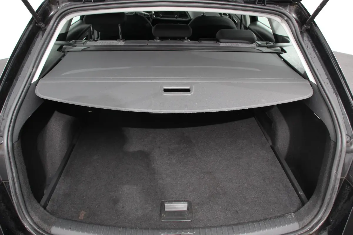 1.5 TSI 150pk DSG Style Climate Control Cruise control Verwarmde voorstoelen Lichtmetalen Velgen