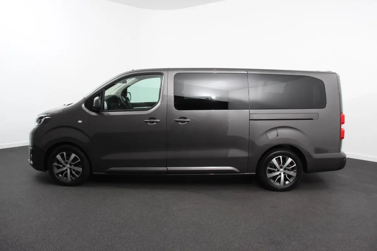 2.0 145pk L3H1 Automaat Cool 9persoons PERSONENBUS Cool Long Climate Control Camera Dab Adaptive Cruise Control Stoelverwarming Lichtmetalen velgen