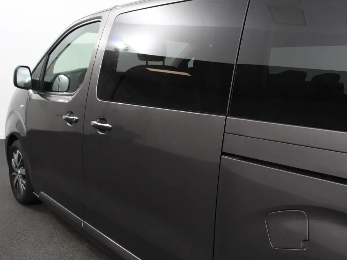 2.0 145pk L3H1 Automaat Cool 9persoons PERSONENBUS Cool Long Climate Control Camera Dab Adaptive Cruise Control Stoelverwarming Lichtmetalen velgen