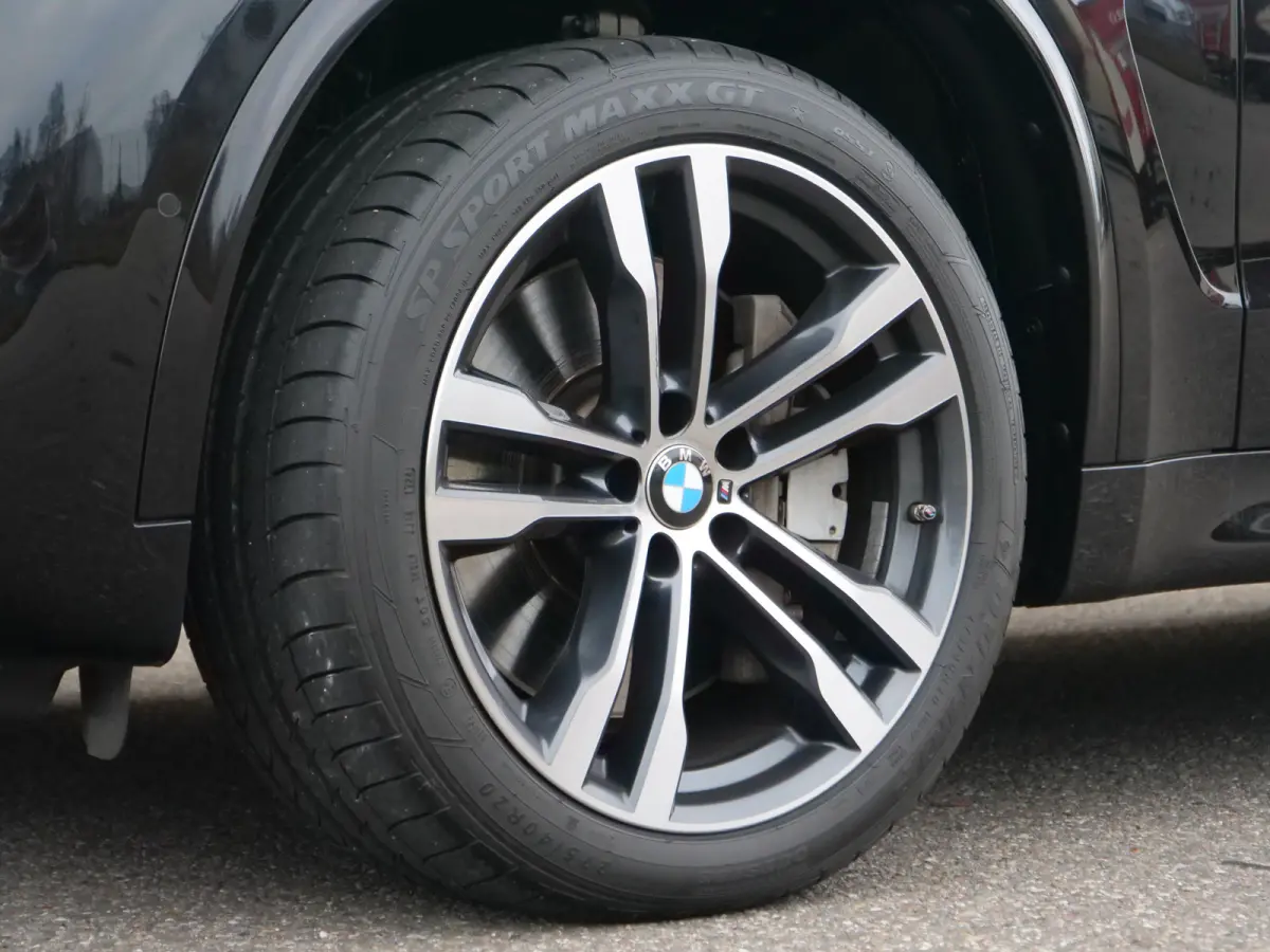 M50d | individual | bang&olufsen | panorama | soft-close | Uniek 41.000km!