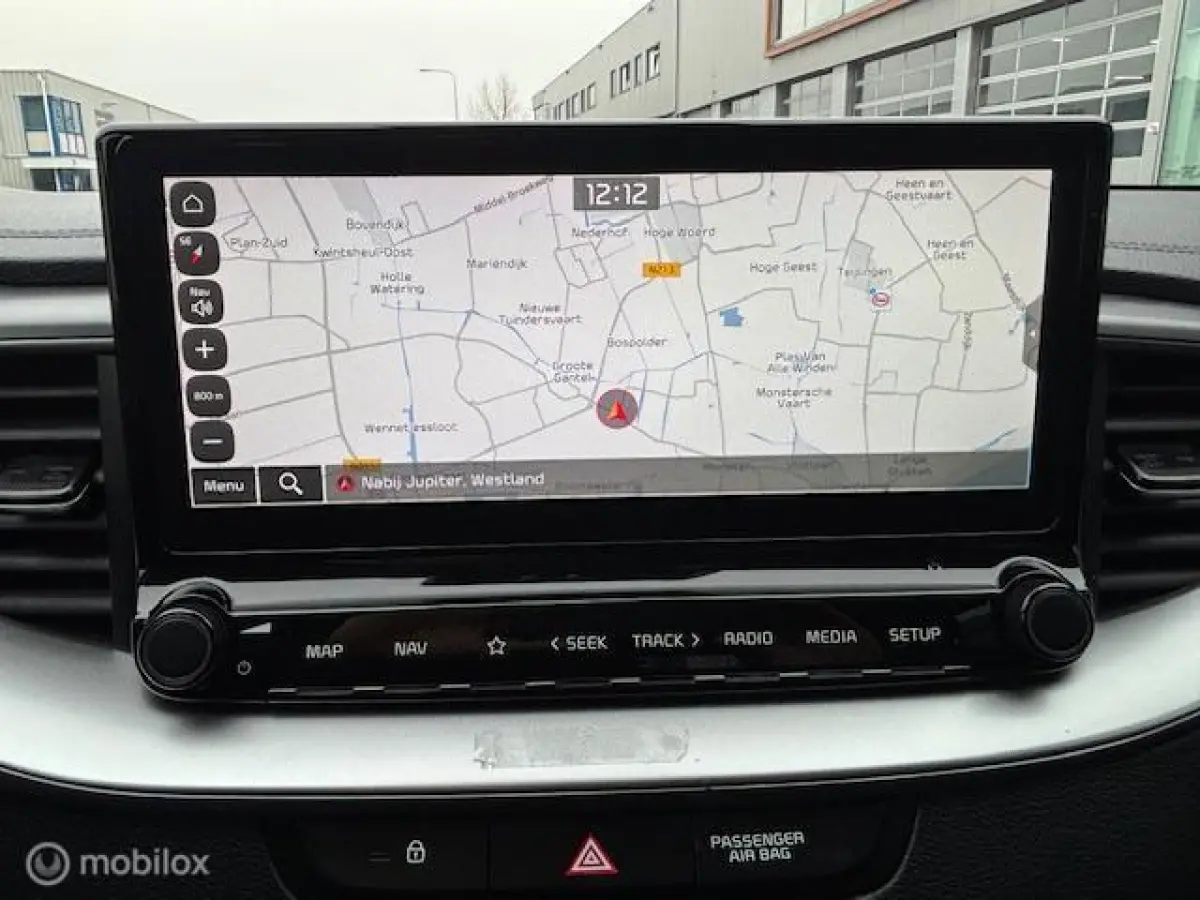 1.0 T-GDi DynamicLine Ruime stationwagon Navigatie , Camera , Climate & Cruise controle , Voorstoellen in hoogte verstelbaar , tot 7 jaar garantie