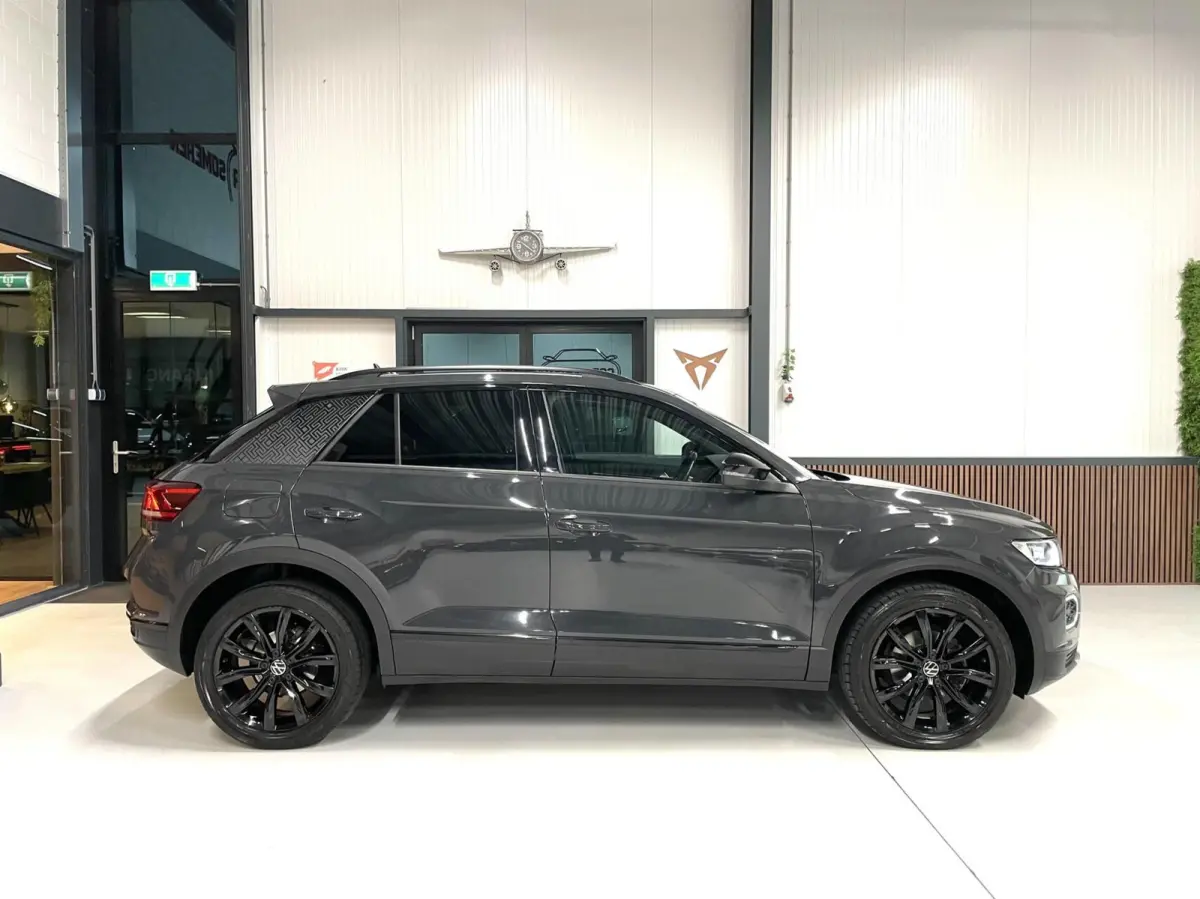 1.5 TSI Sport Black Style/ Cam/ Standkachel/ CarPlay/ 18''LMV