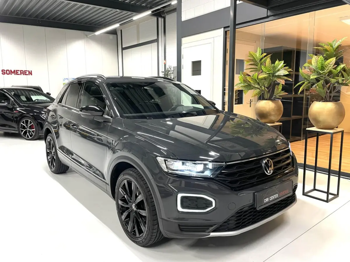 1.5 TSI Sport Black Style/ Cam/ Standkachel/ CarPlay/ 18''LMV