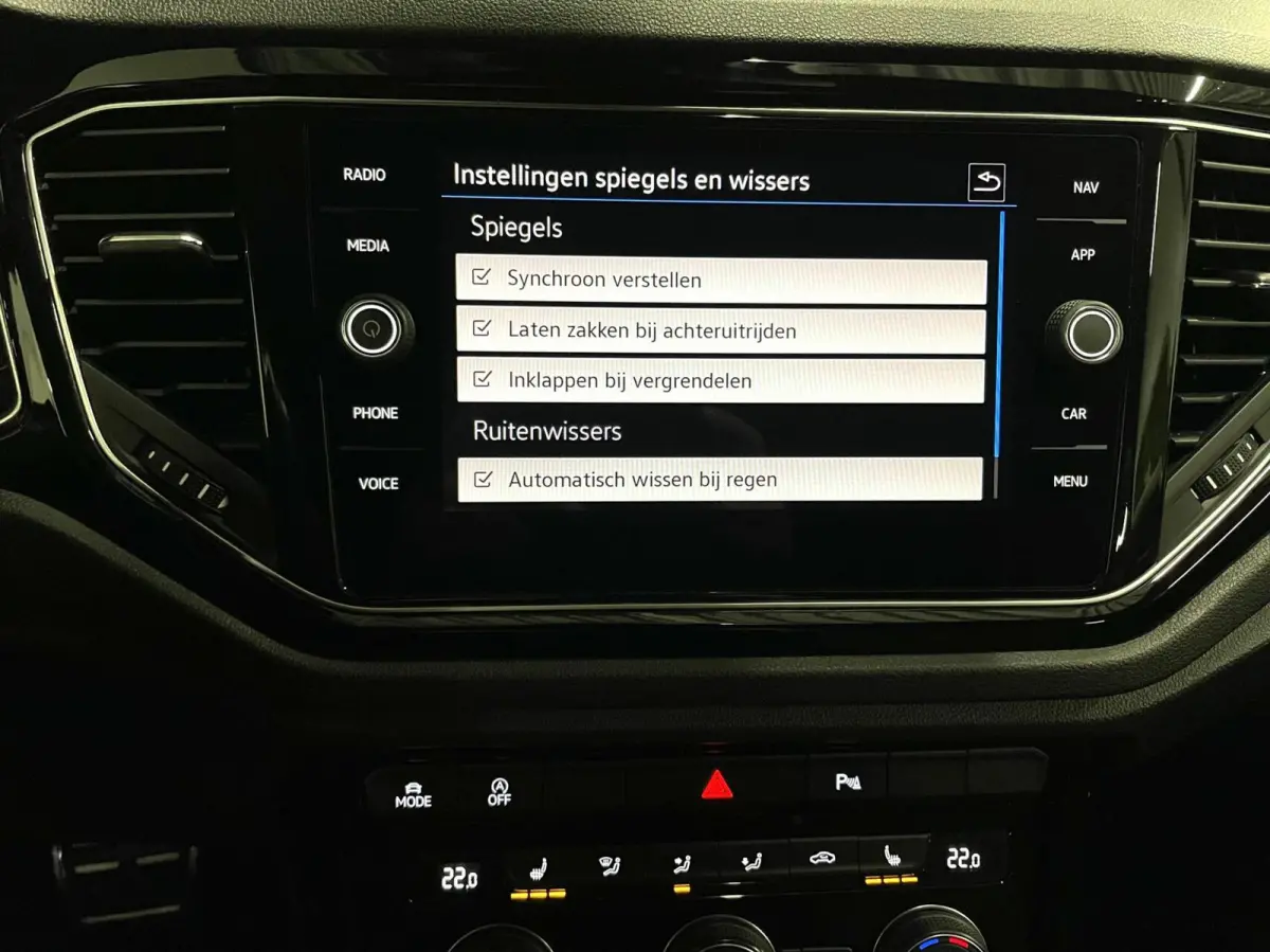 1.5 TSI Sport Black Style/ Cam/ Standkachel/ CarPlay/ 18''LMV