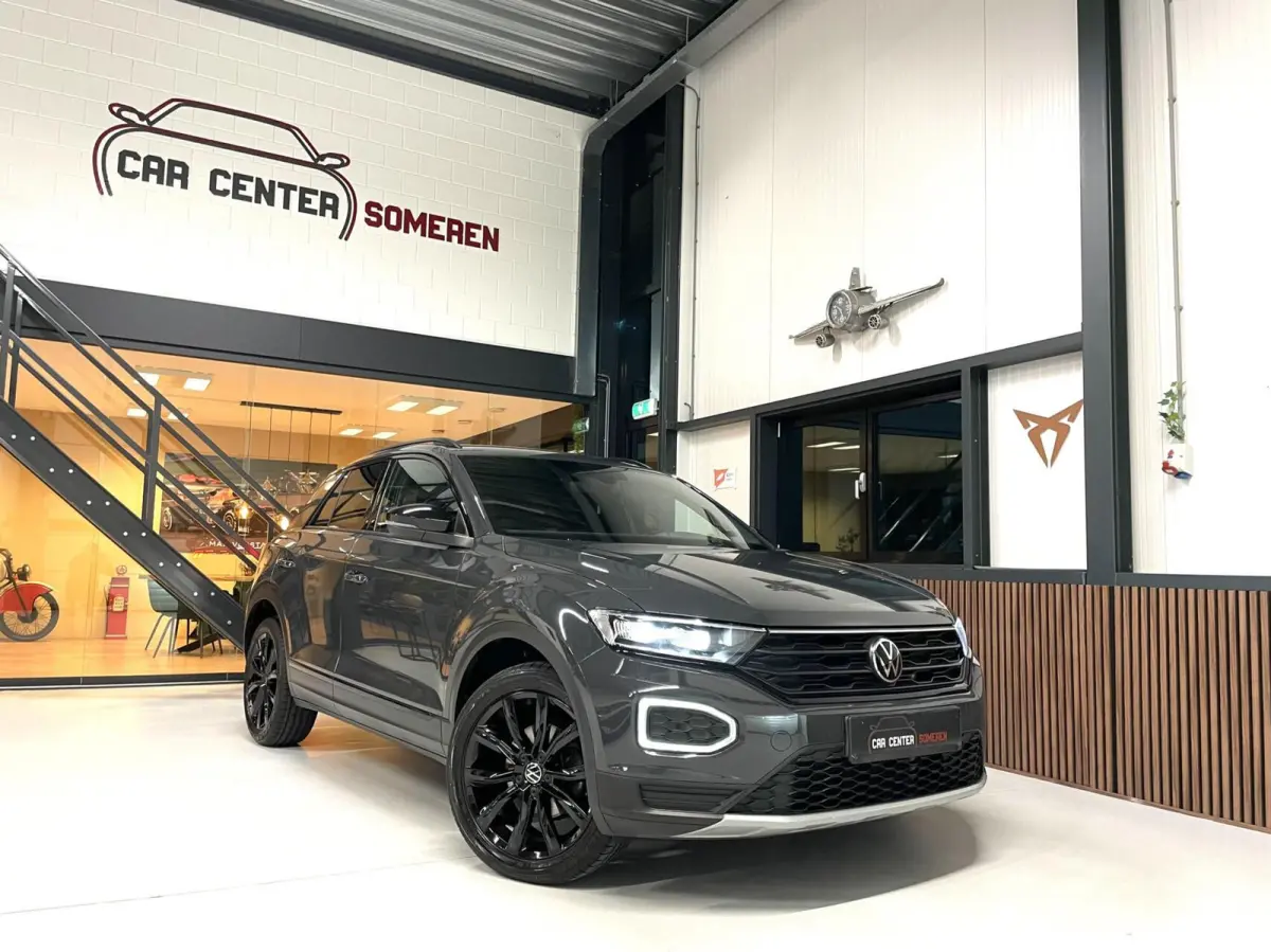 1.5 TSI Sport Black Style/ Cam/ Standkachel/ CarPlay/ 18''LMV