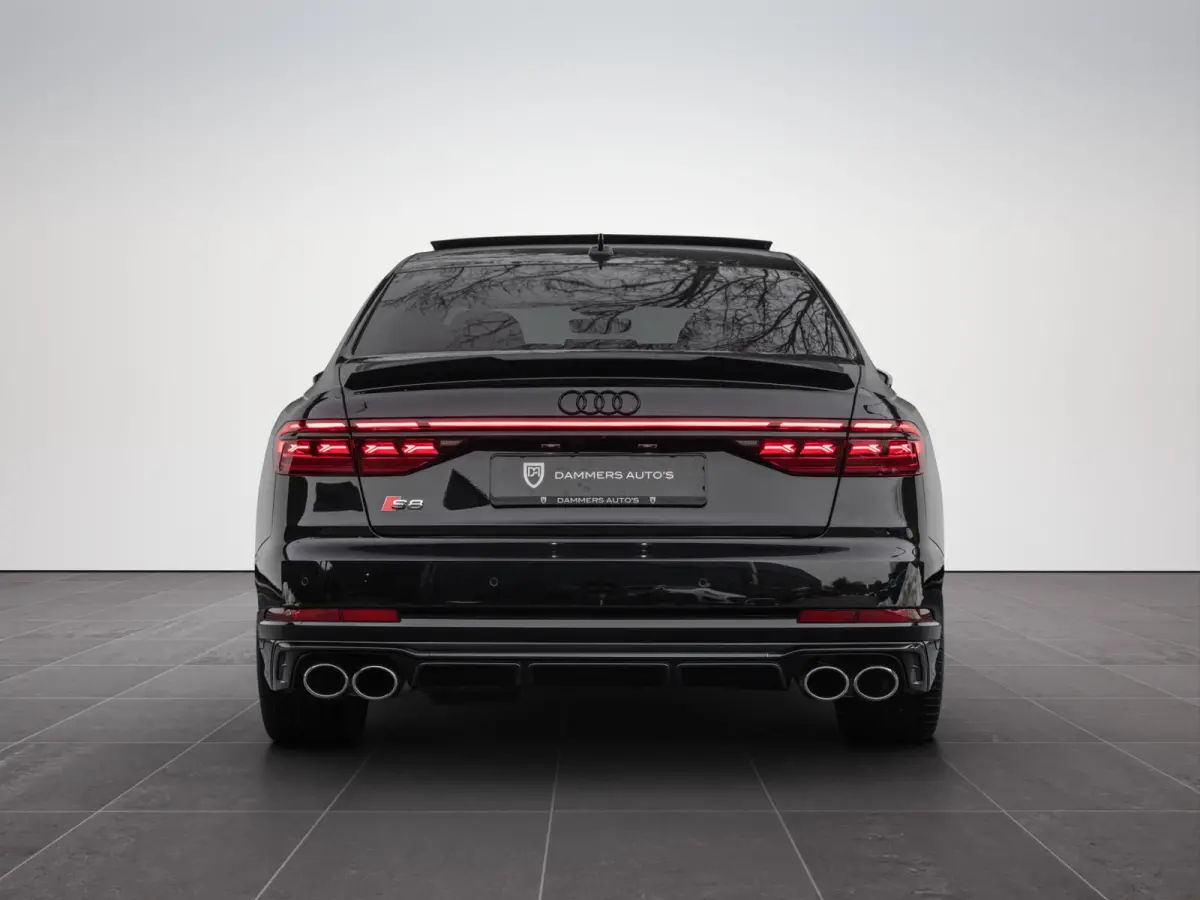 4.0 TFSI 571pk Quattro Keramisch B&O Advanced Nachtzicht RSE Carbon 4-Wielsturing