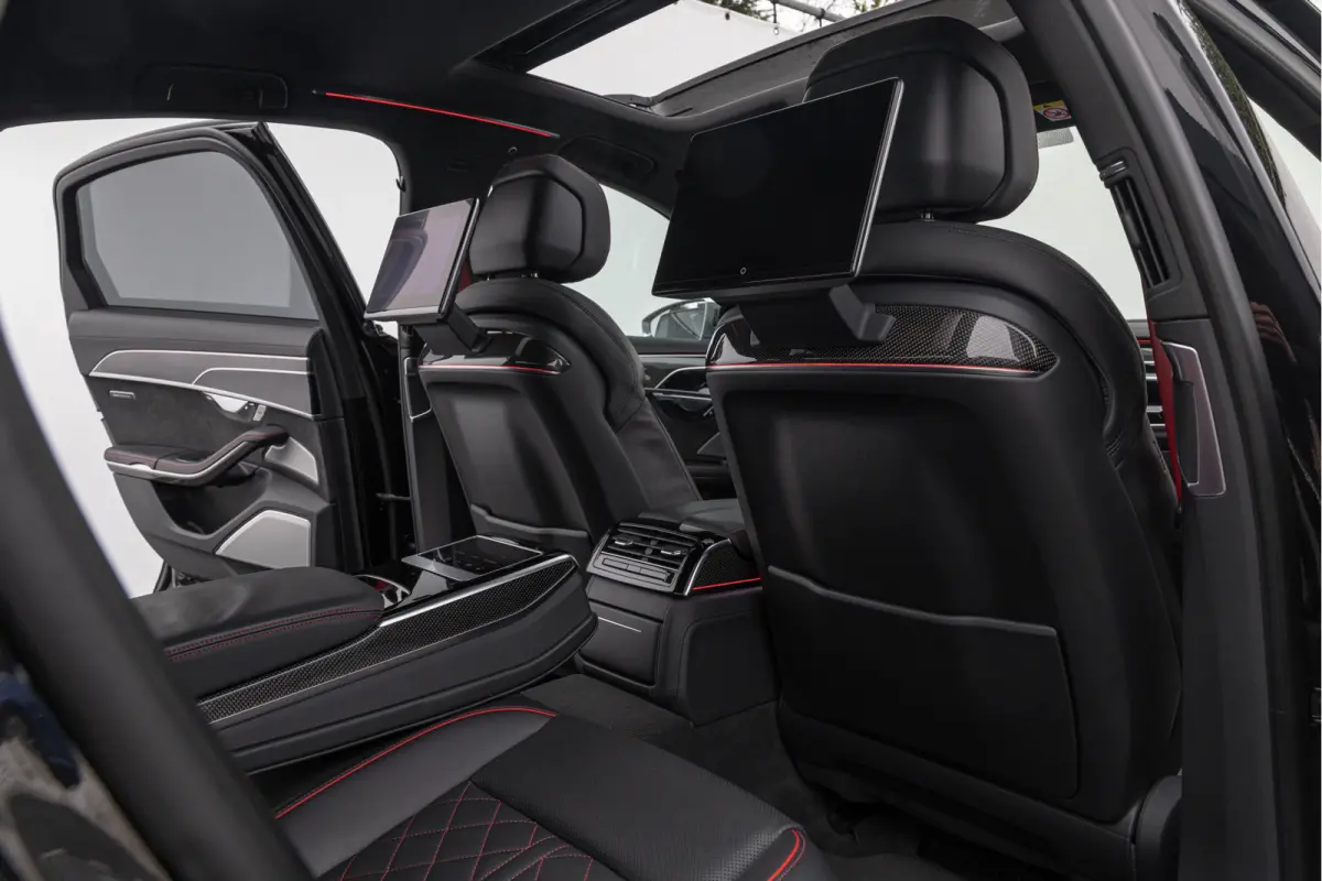 4.0 TFSI 571pk Quattro Keramisch B&O Advanced Nachtzicht RSE Carbon 4-Wielsturing