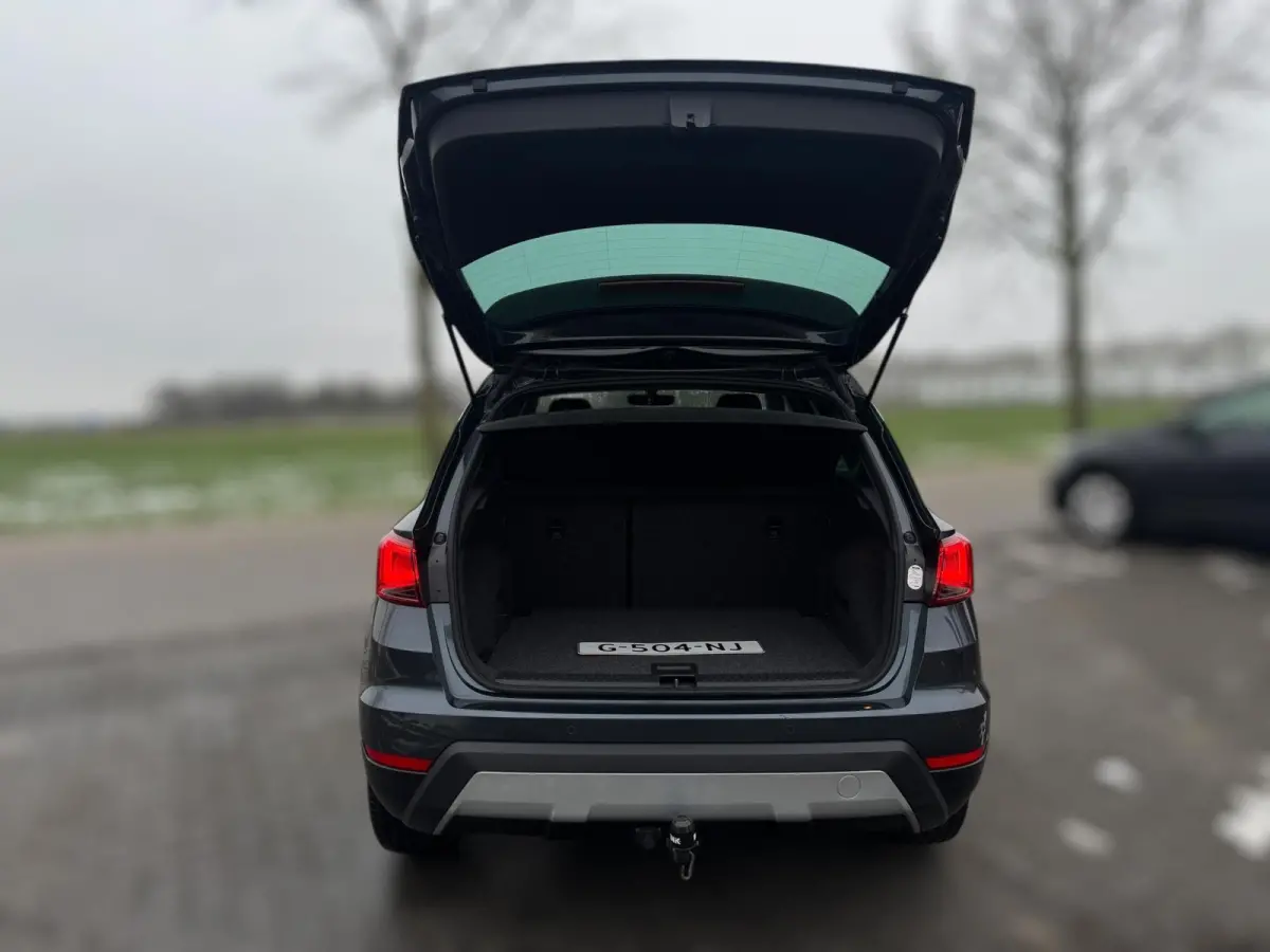 1.0 TSI Xcellence Business Intense TREKHAAK / VIRT. COCKP / CAMERA / CARPLAY / ECC / STOELV / KEYLESS / LED / WARN SPOT