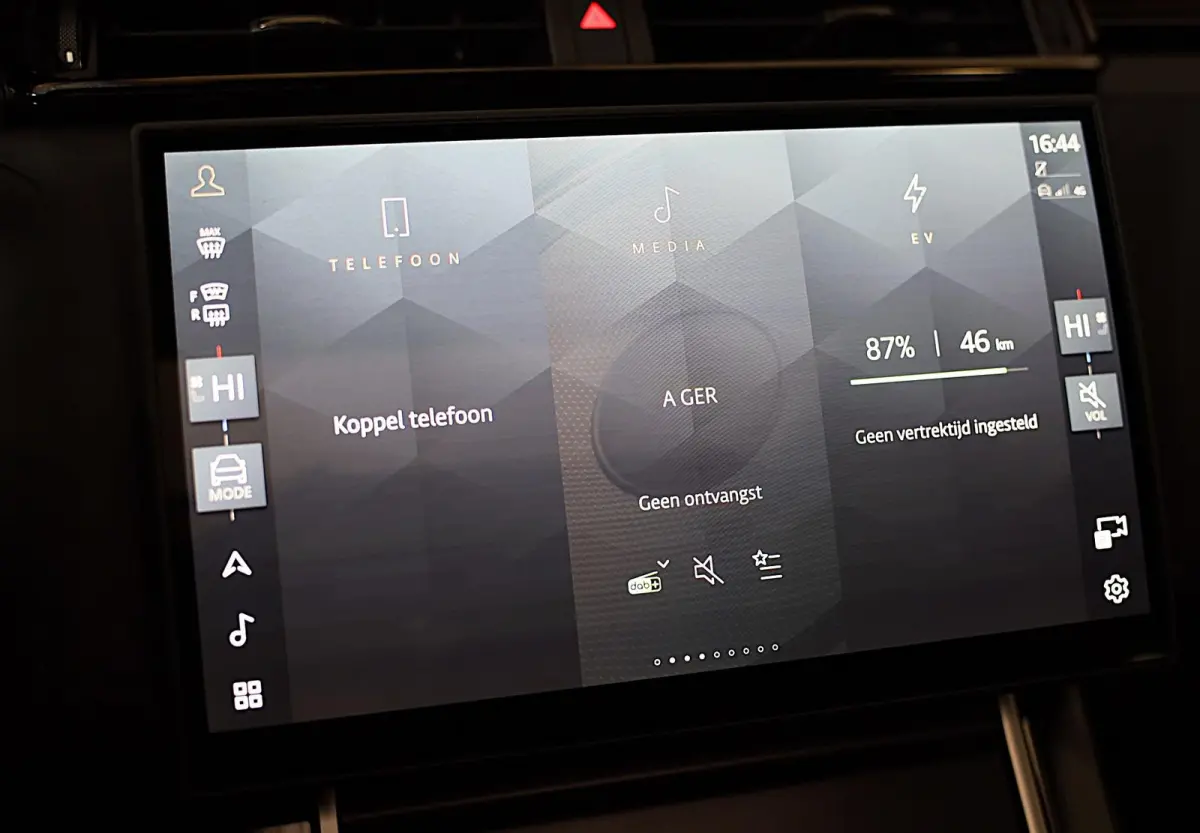 2.0 P400e AWD Dynamic SE / Head Up / 360 Camera / Acc / Meridian / Leder / Dode Hoek / Open Pano