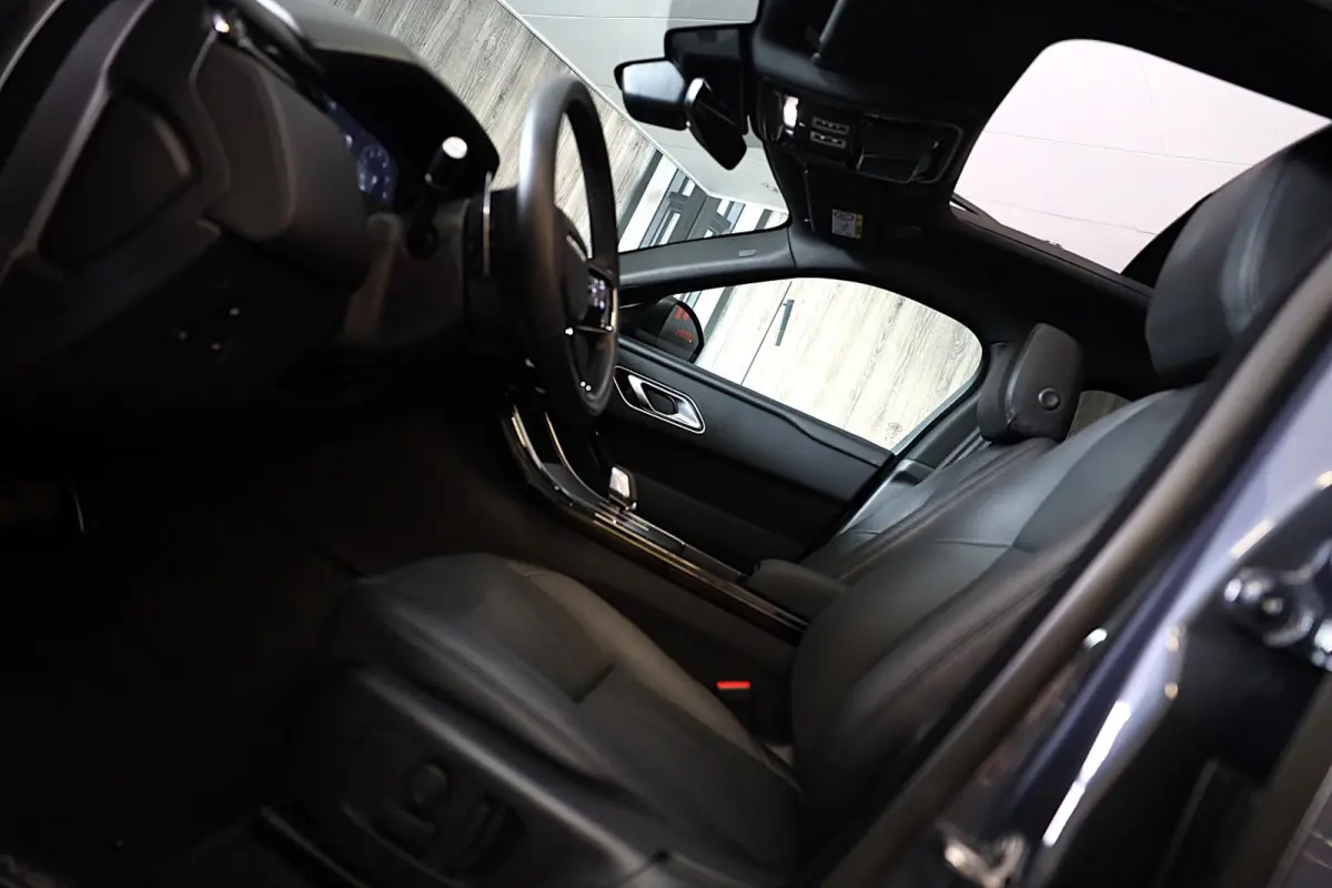 2.0 P400e AWD Dynamic SE / Head Up / 360 Camera / Acc / Meridian / Leder / Dode Hoek / Open Pano