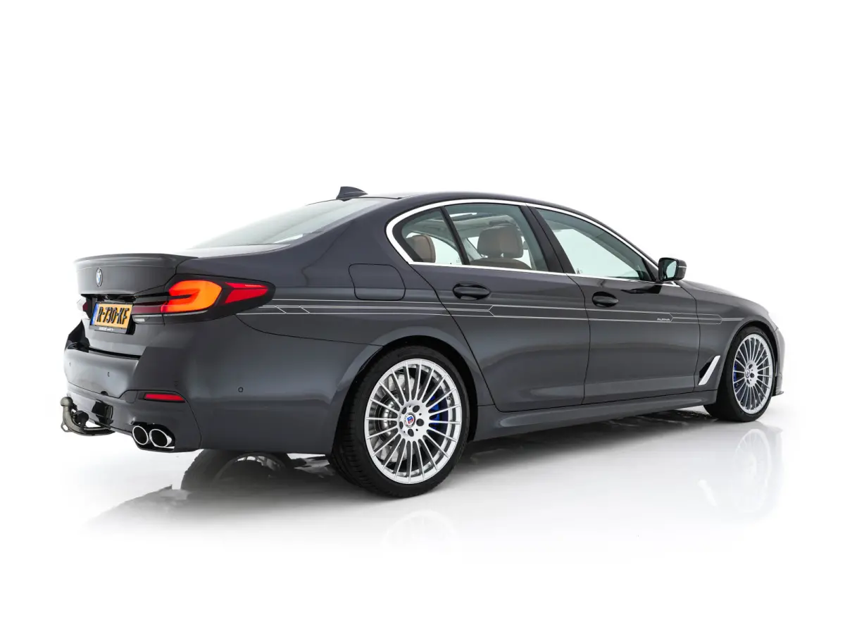 Alpina ALPINA D5 S "Limousine nr.121" ALLRAD Aut. *PANO | LEATHER | HARMAN/KARDON | FULL-LED | ADAPTIVE-CRUISE | MEMORY-PACK | DIGI-COCKPIT | CAMERA | NAVI-FULLMAP | HEATED-COMFORTSEATS | AM