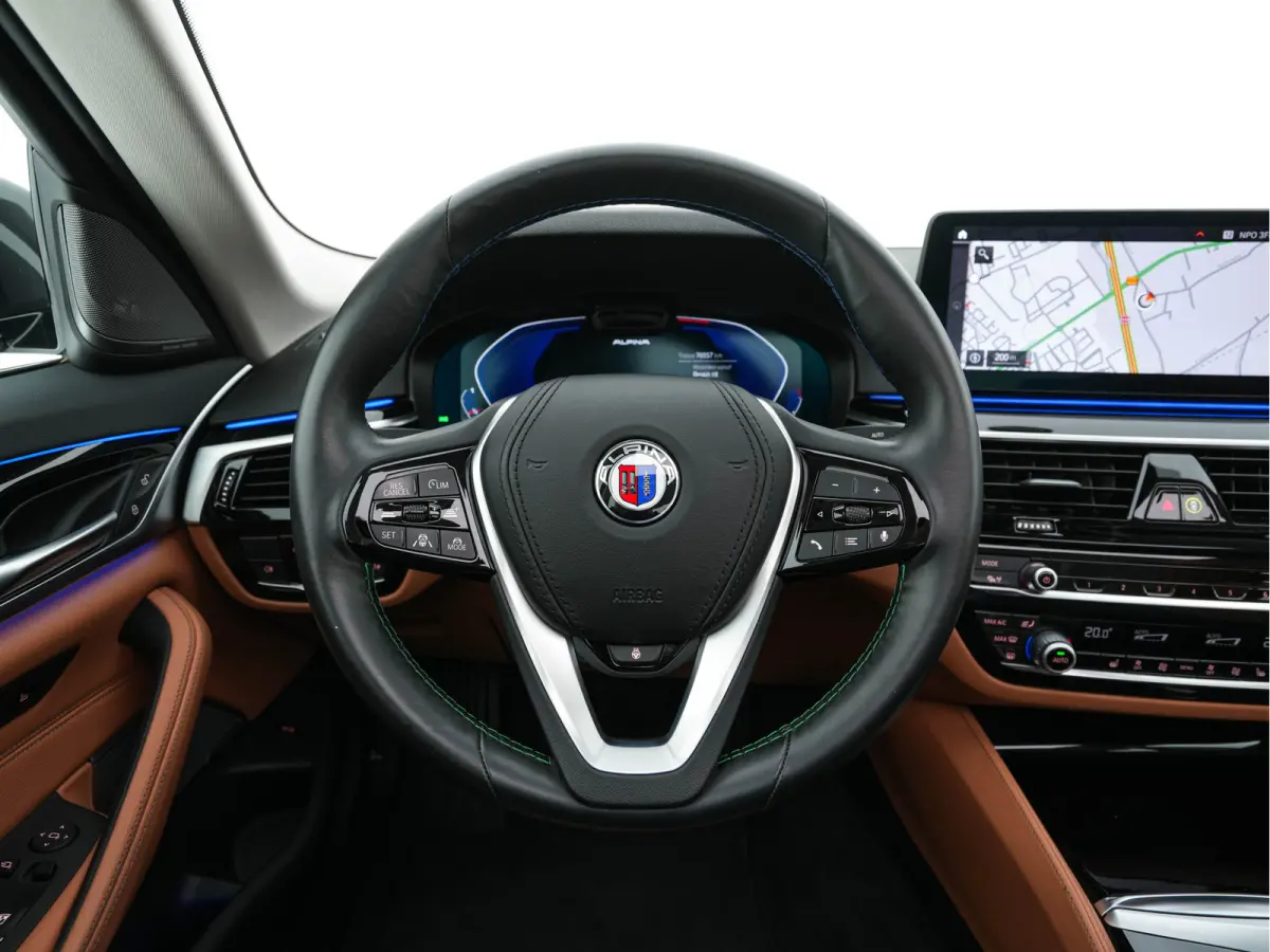 Alpina ALPINA D5 S "Limousine nr.121" ALLRAD Aut. *PANO | LEATHER | HARMAN/KARDON | FULL-LED | ADAPTIVE-CRUISE | MEMORY-PACK | DIGI-COCKPIT | CAMERA | NAVI-FULLMAP | HEATED-COMFORTSEATS | AM