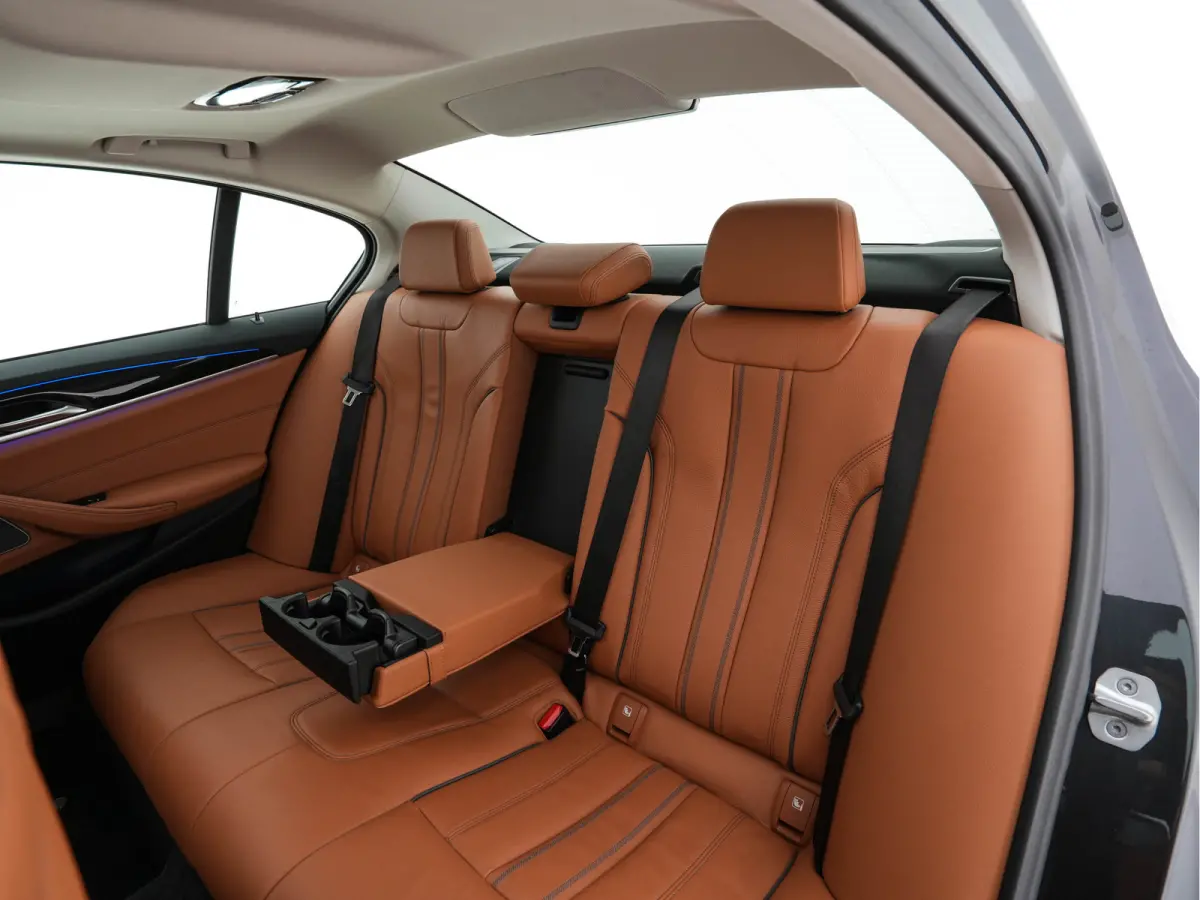 Alpina ALPINA D5 S "Limousine nr.121" ALLRAD Aut. *PANO | LEATHER | HARMAN/KARDON | FULL-LED | ADAPTIVE-CRUISE | MEMORY-PACK | DIGI-COCKPIT | CAMERA | NAVI-FULLMAP | HEATED-COMFORTSEATS | AM