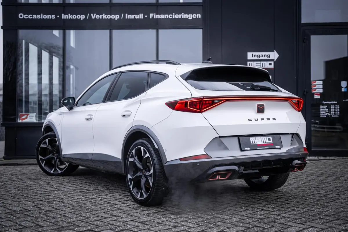 1.4 e-Hybrid VZ Performance*245PK*CAMERA*