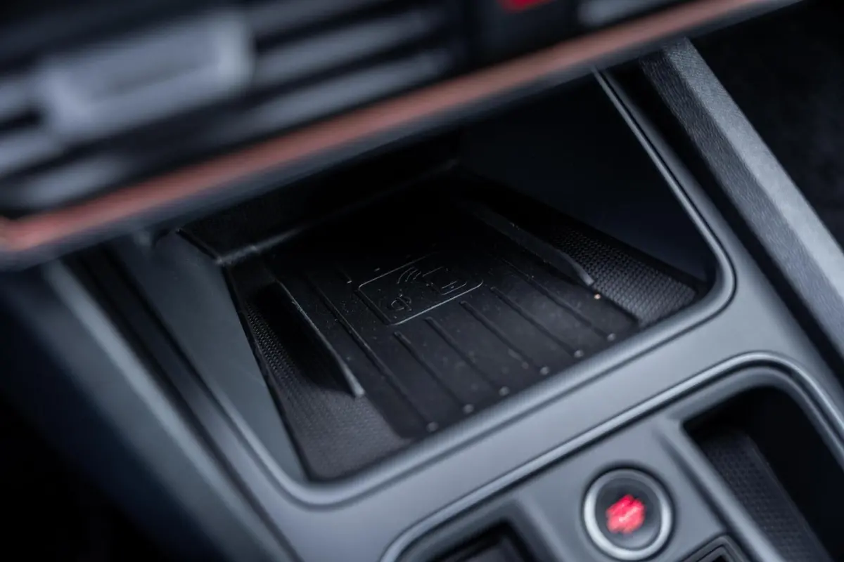 1.4 e-Hybrid VZ Performance*245PK*CAMERA*