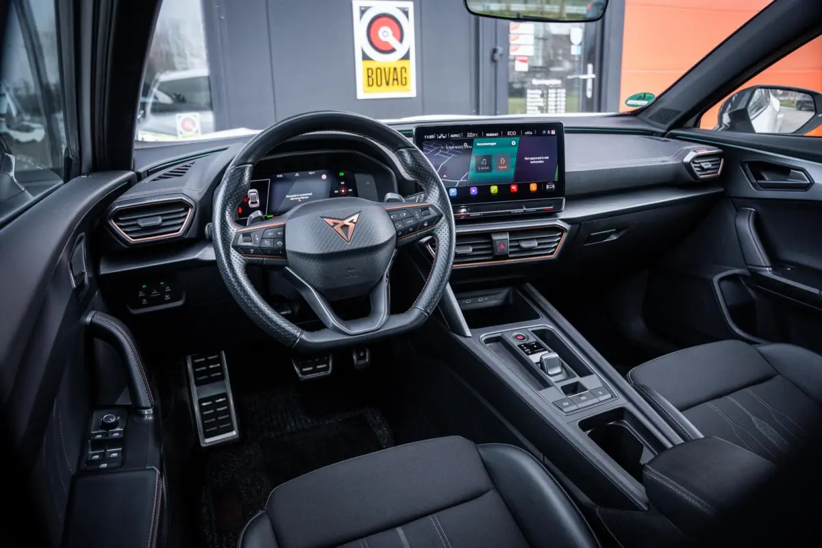 1.4 e-Hybrid VZ Performance*245PK*CAMERA*