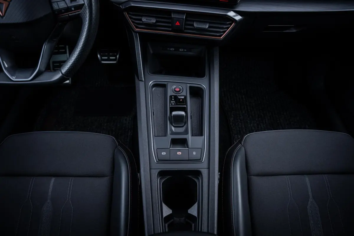 1.4 e-Hybrid VZ Performance*245PK*CAMERA*