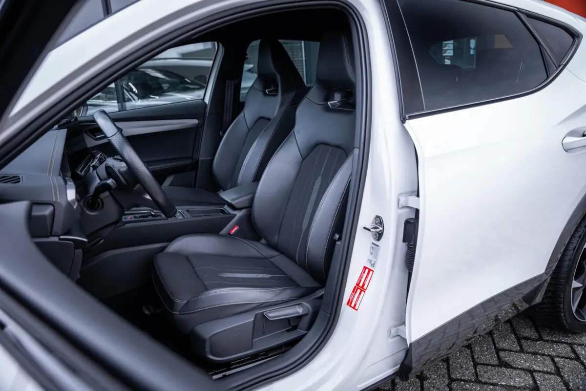 1.4 e-Hybrid VZ Performance*245PK*CAMERA*