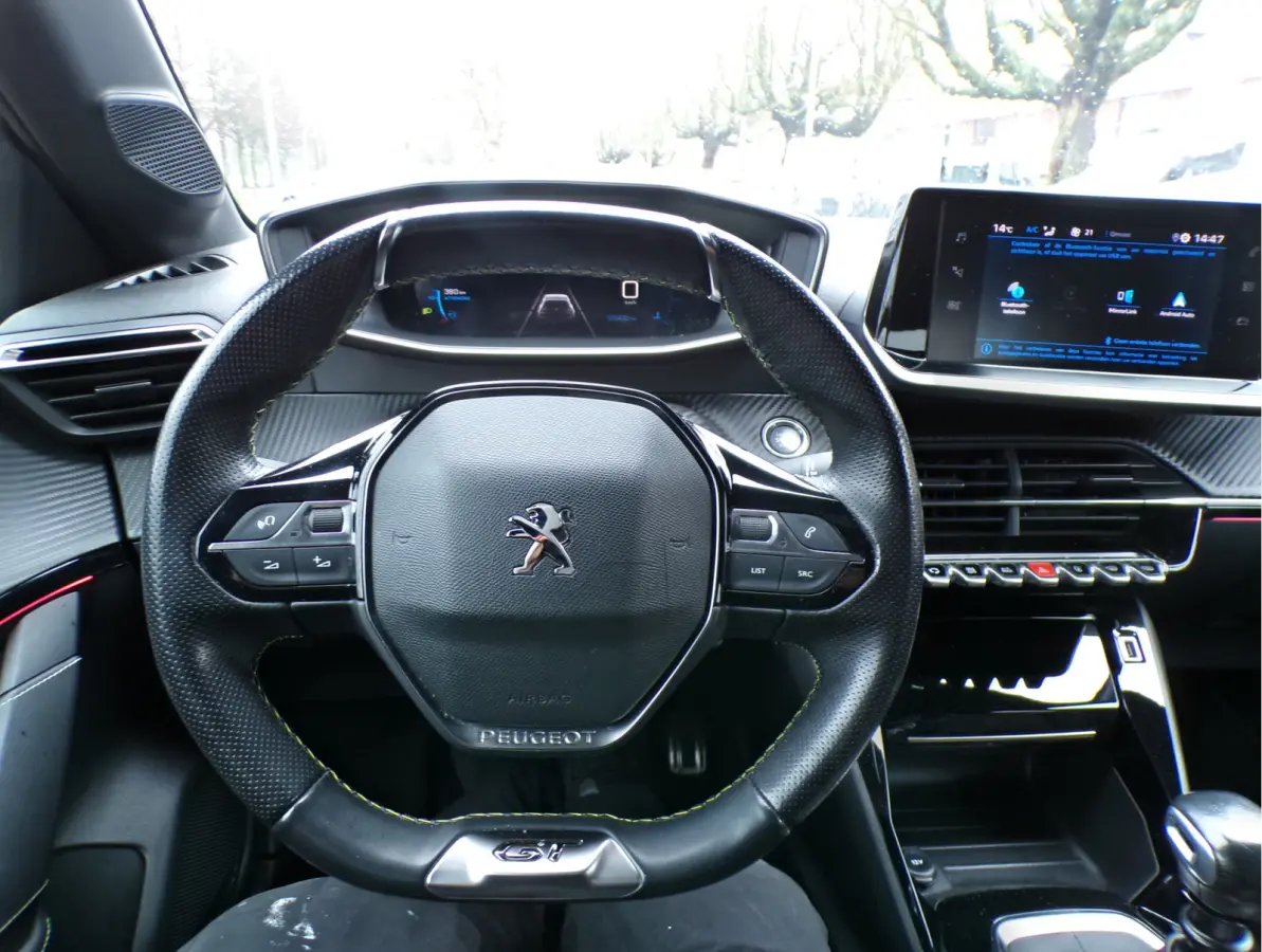 1.2 PureTech GT-Line 1E EIGENAAR AANTOONBAAR