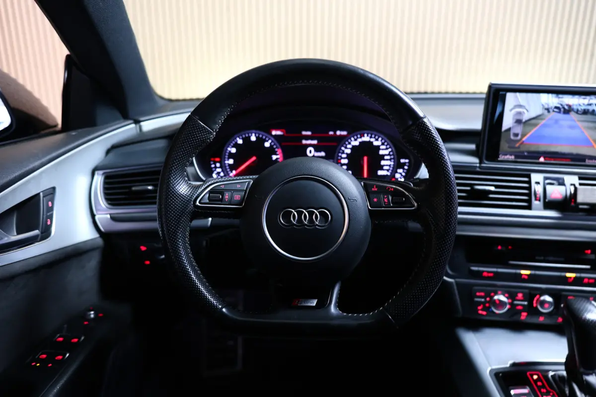 1.8 TFSI S-Line AVM CARPLAY CAMERA NAV LEER STOELVW "17