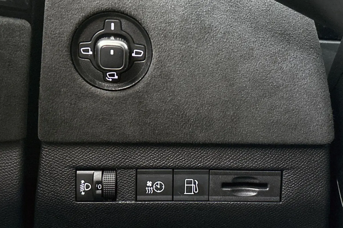 E-Tense Performance Line SOH 98% Apple CarPlay Achteruitrijcamera PHEV