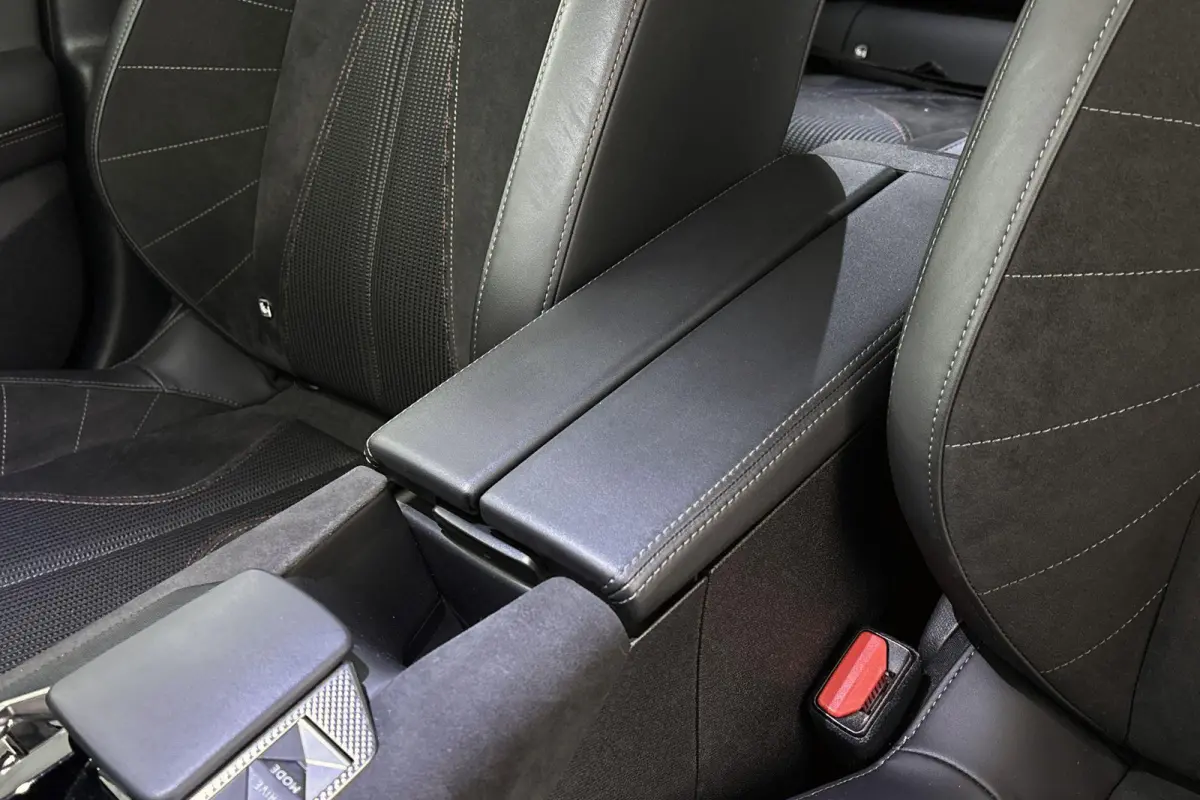 E-Tense Performance Line SOH 98% Apple CarPlay Achteruitrijcamera PHEV