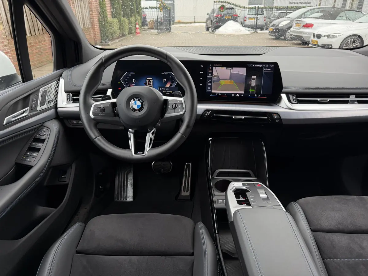 218i M-Sport Massage|HarmanKardon|Comfort