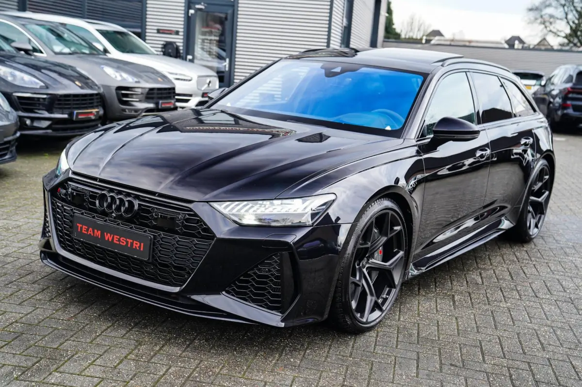 RS6 TFSI Quattro | B&O Advanced | Dynamic PLUS pakket | Keramisch | 360cam | HuD | Competition Velgen | Nightvision