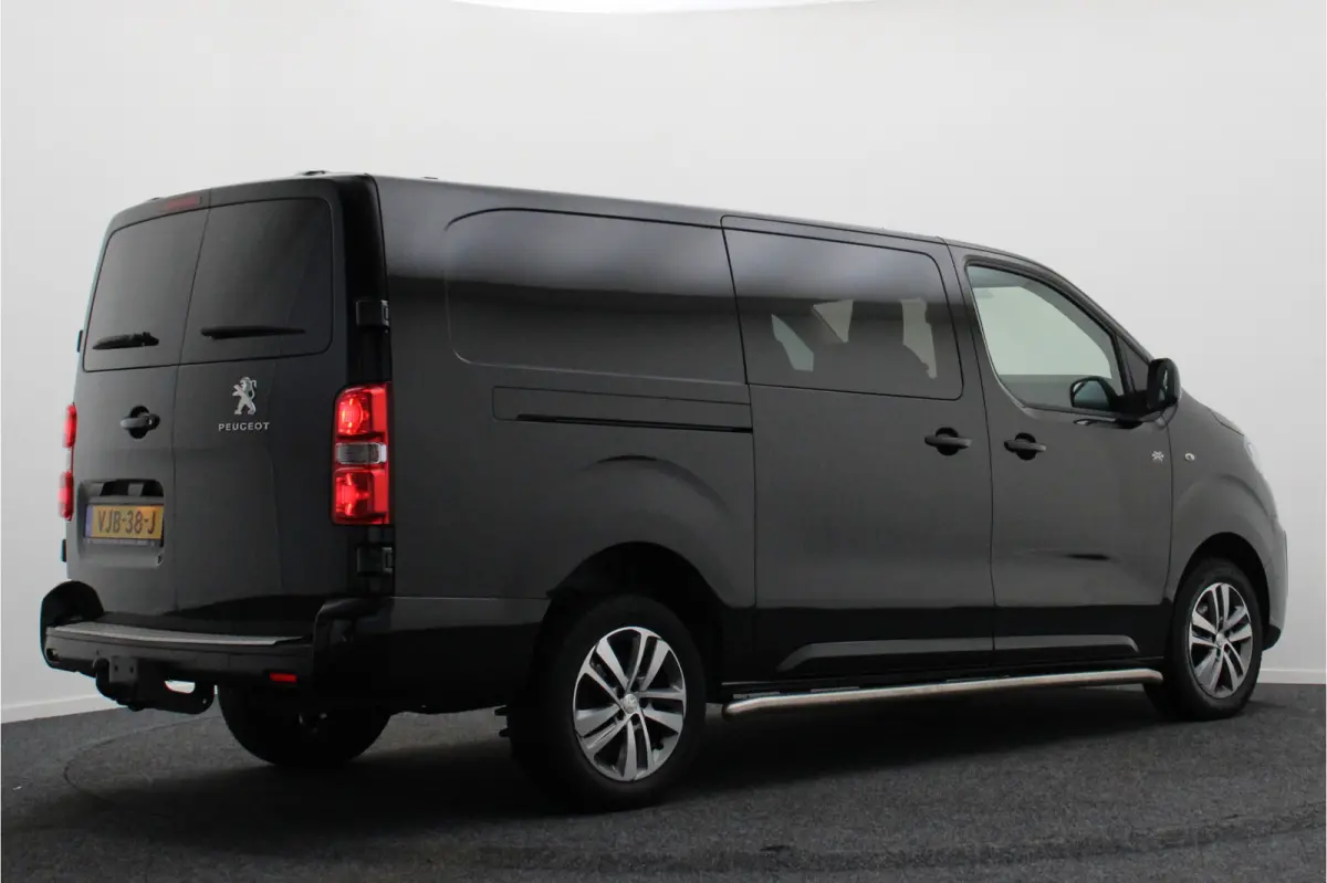2.0 BlueHDI 150 L3 Asphalt DC 4x4 Dangel 5-Zits, Climate, Cruise, Apple Carplay, Lane Assist, Trekhaak, PDC, 17''